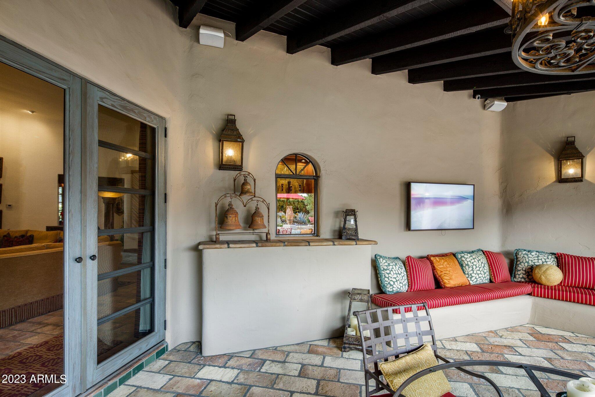 CINCO SOLES - Residential