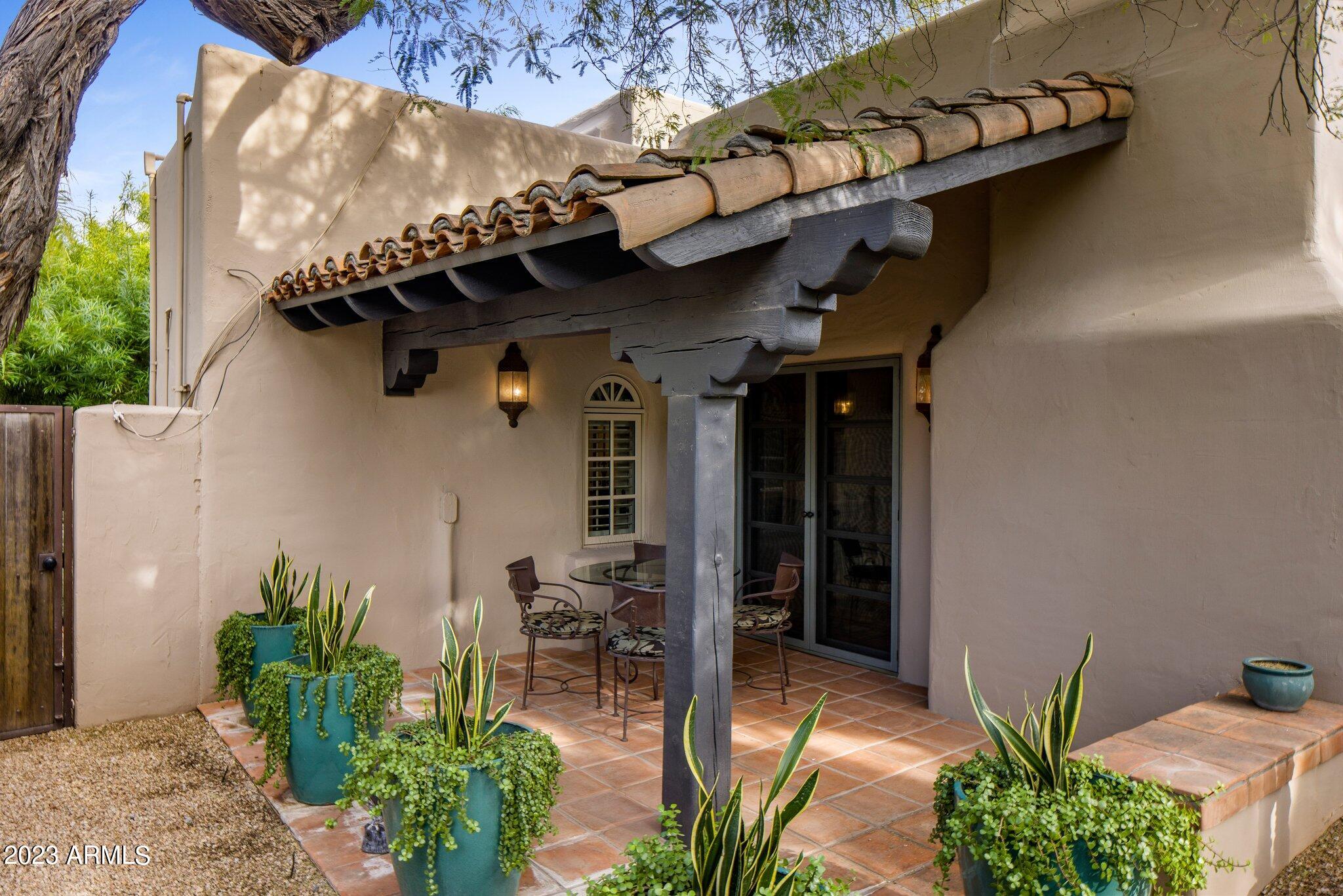 CINCO SOLES - Residential
