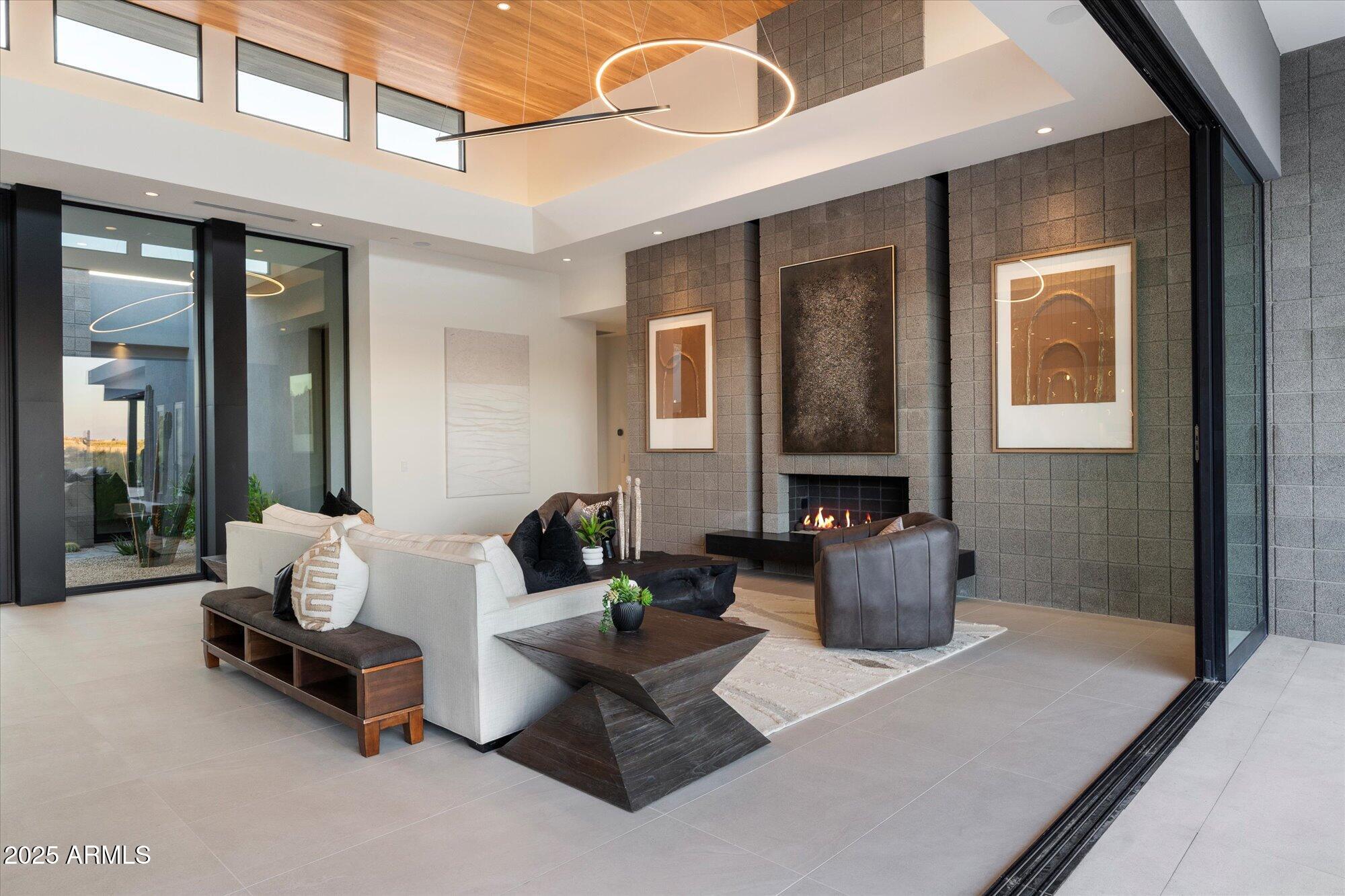 TROON HIGHLANDS ESTATES - Residential
