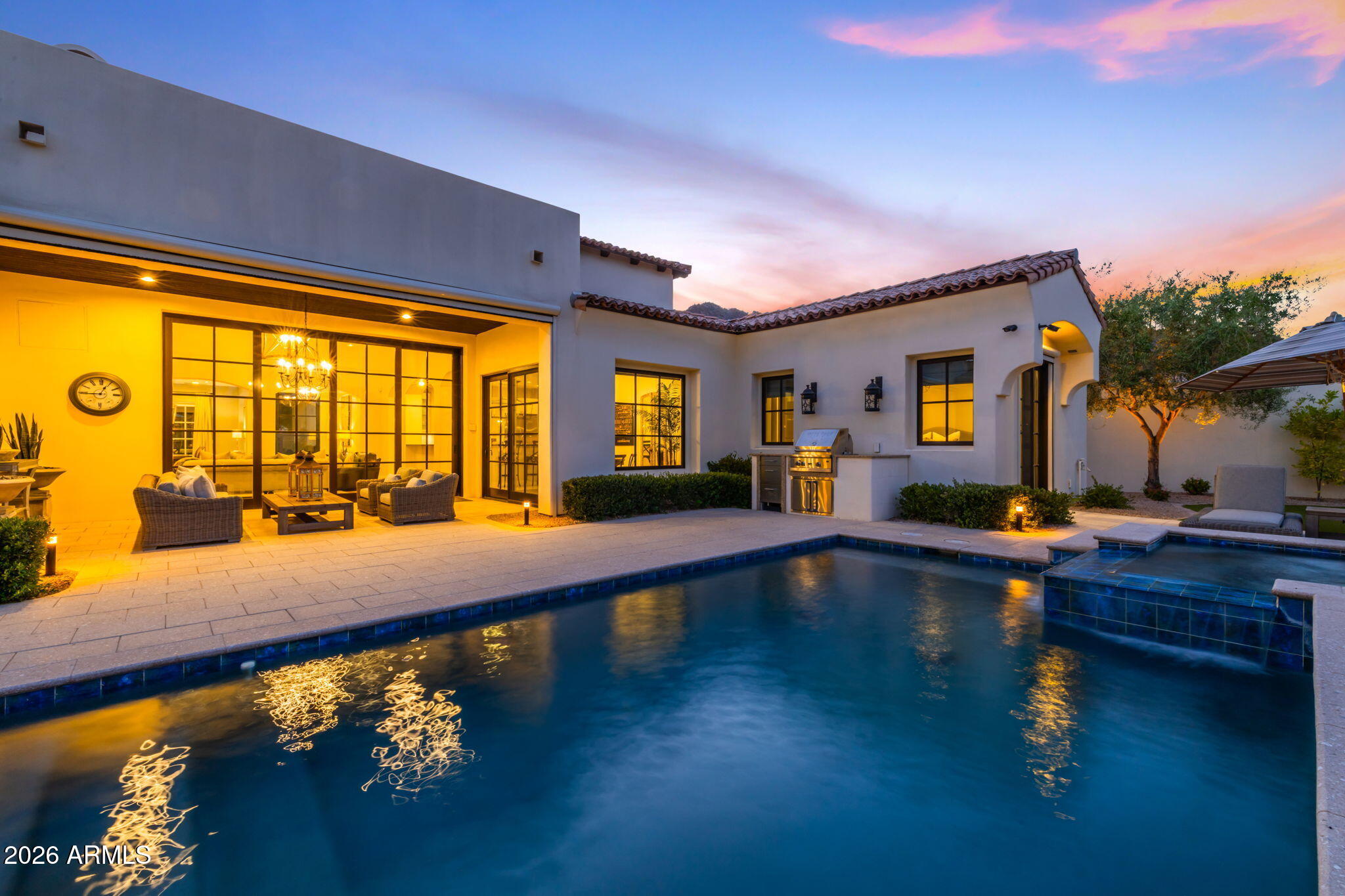 PARADISE RESERVE REPLAT - Residential