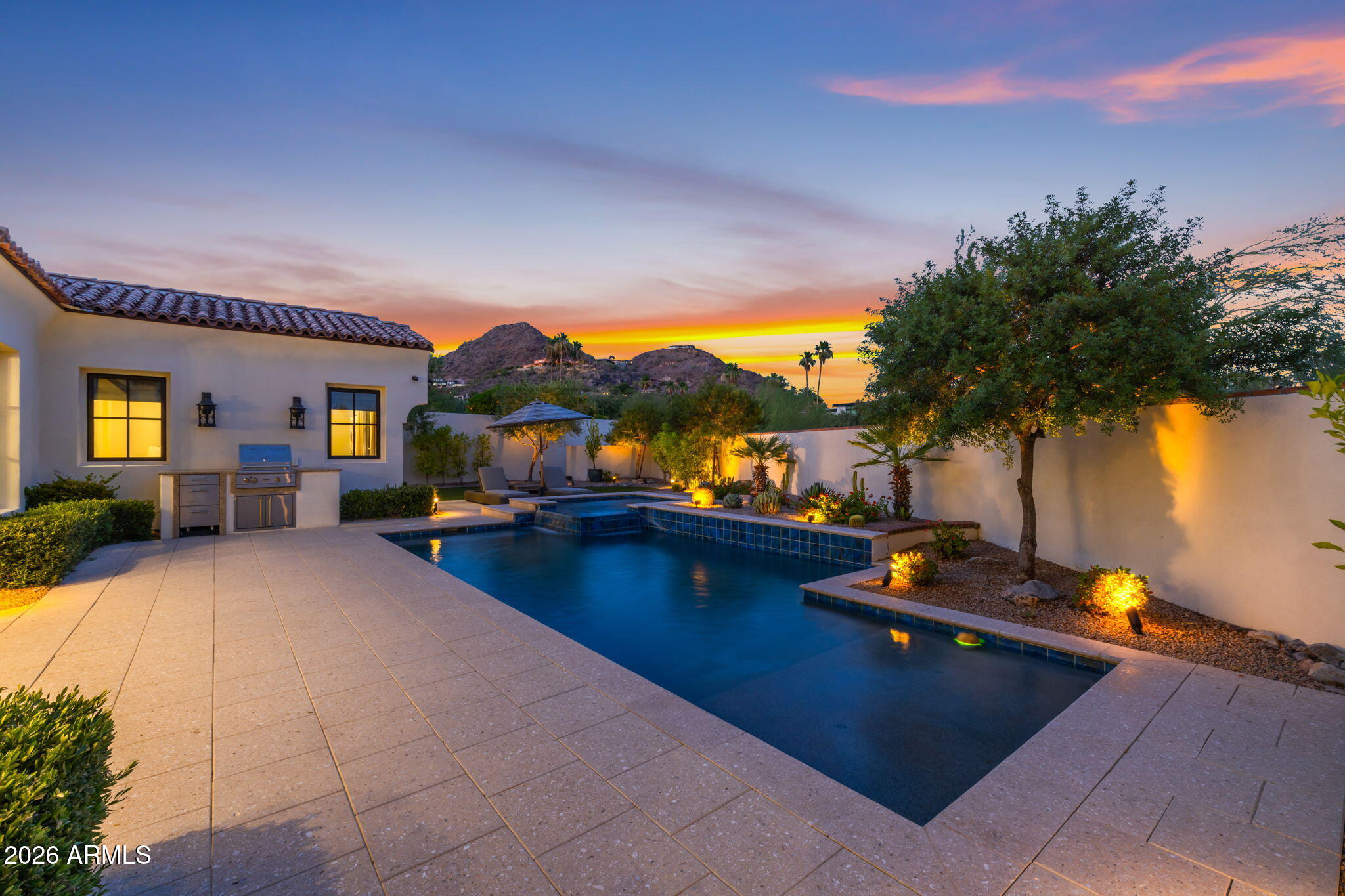 PARADISE RESERVE REPLAT - Residential