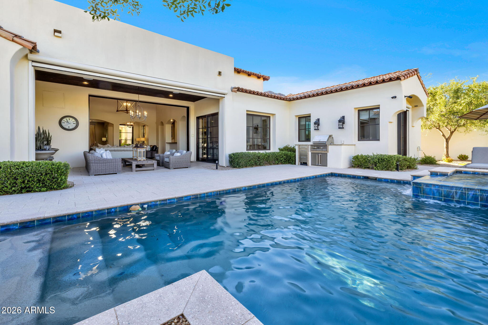 PARADISE RESERVE REPLAT - Residential