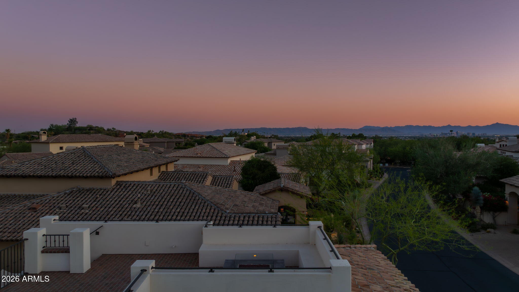 PARADISE RESERVE REPLAT - Residential