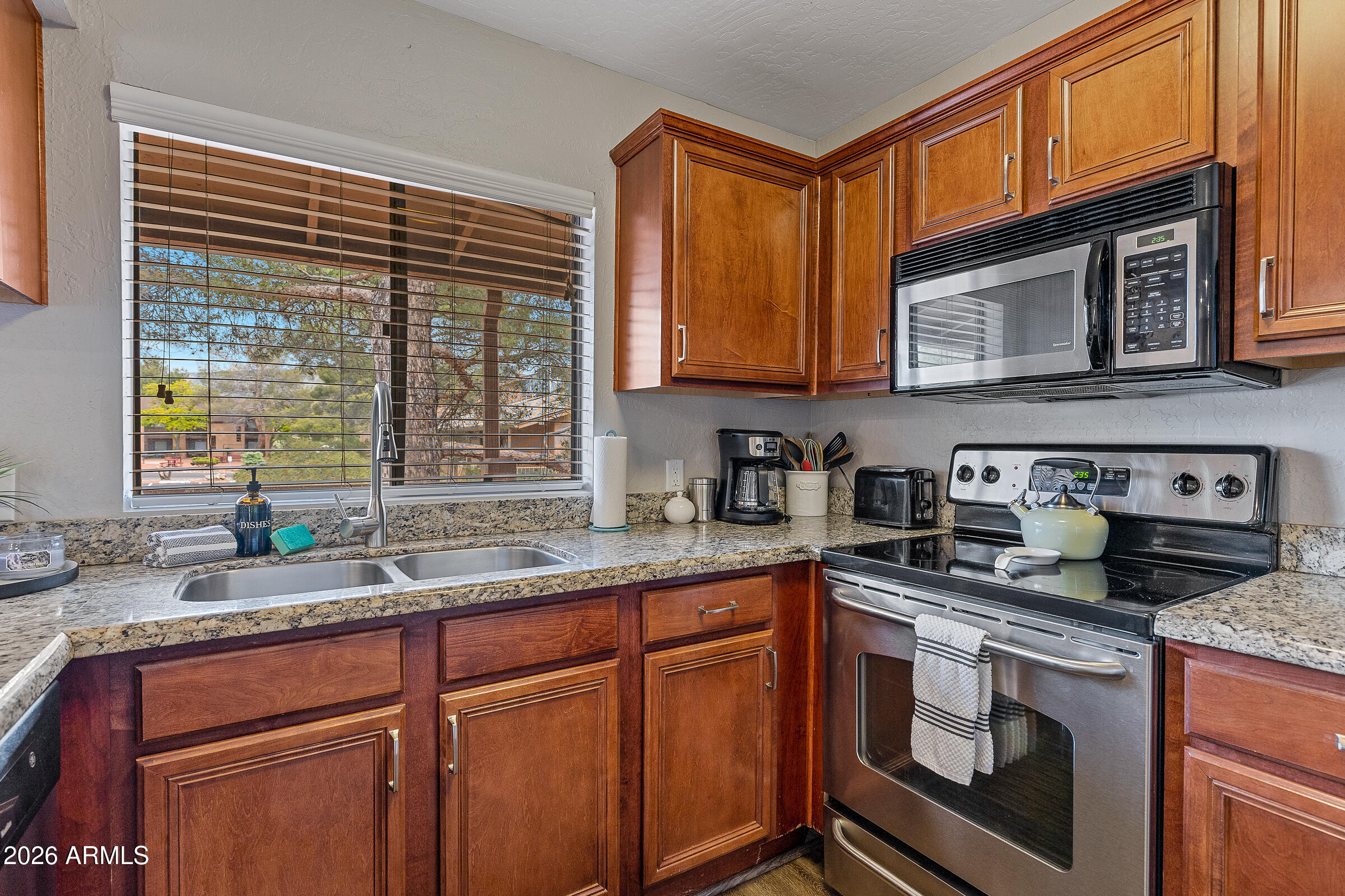 SEDONA SUNRISE CONDOMINIUMS BUILDING 3 - Residential