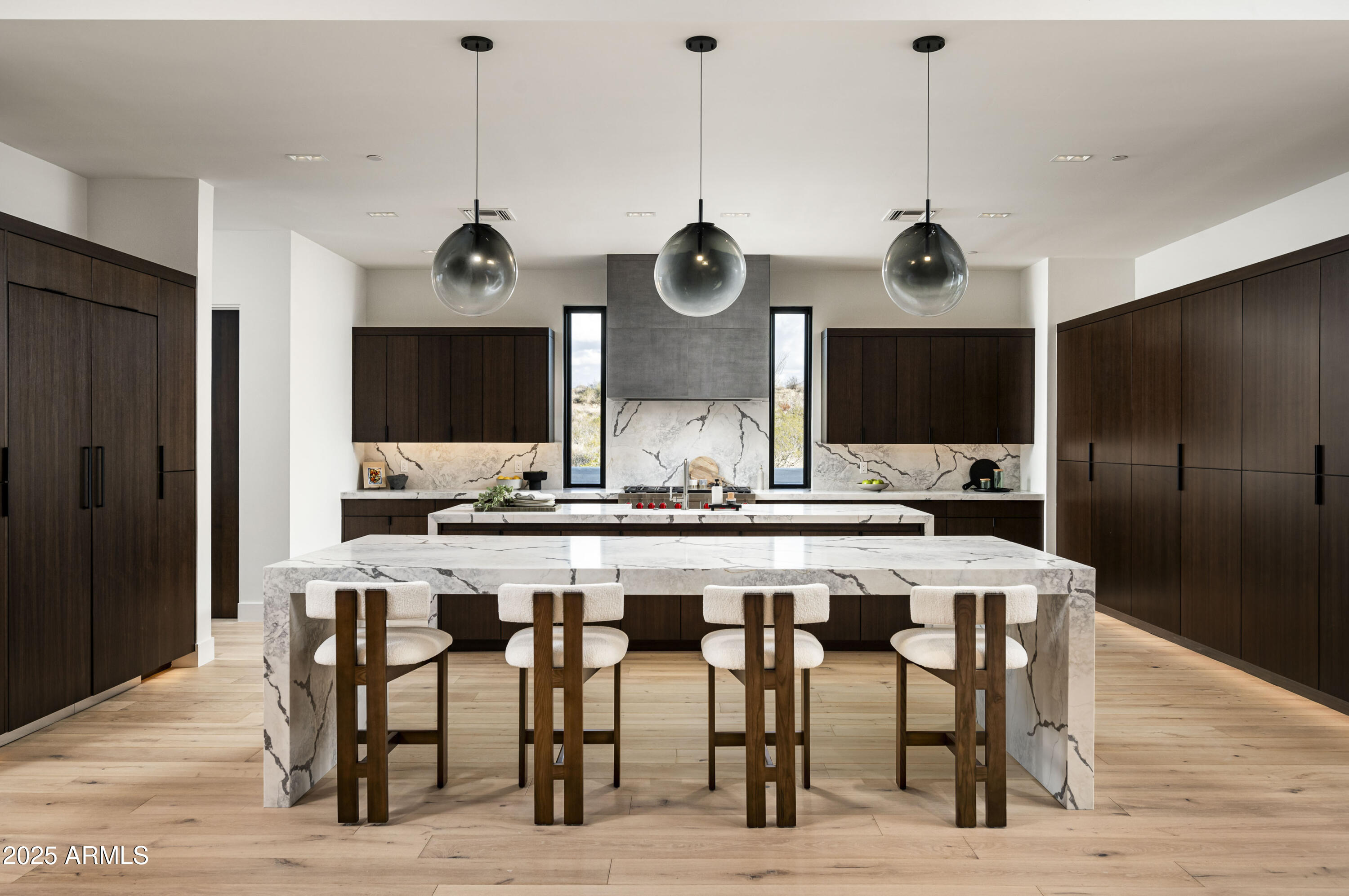 GOLDIE BROWN PINNACLE PEAK RANCH - Residential