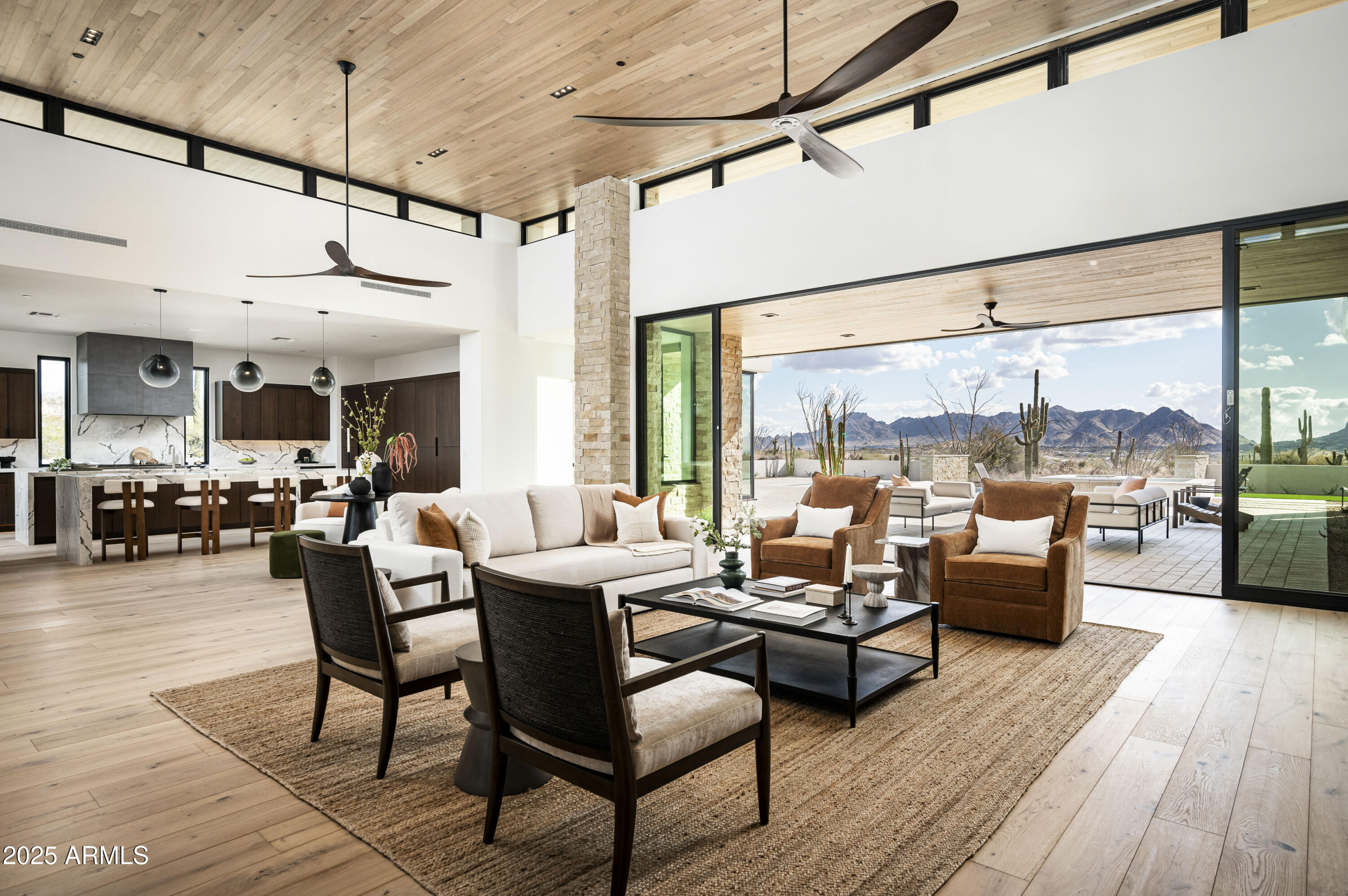 GOLDIE BROWN PINNACLE PEAK RANCH - Residential