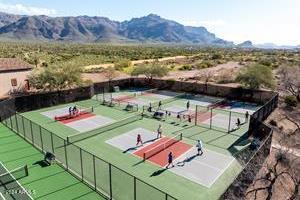 SUPERSTITION MOUNTAIN - Land