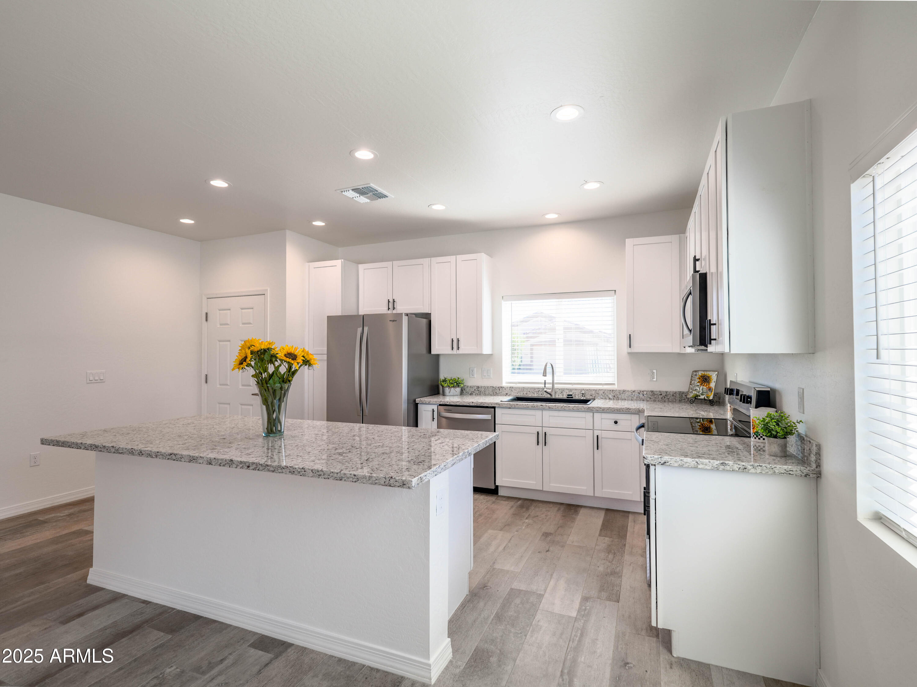 ARIZONA CITY UNIT SIX - Residential