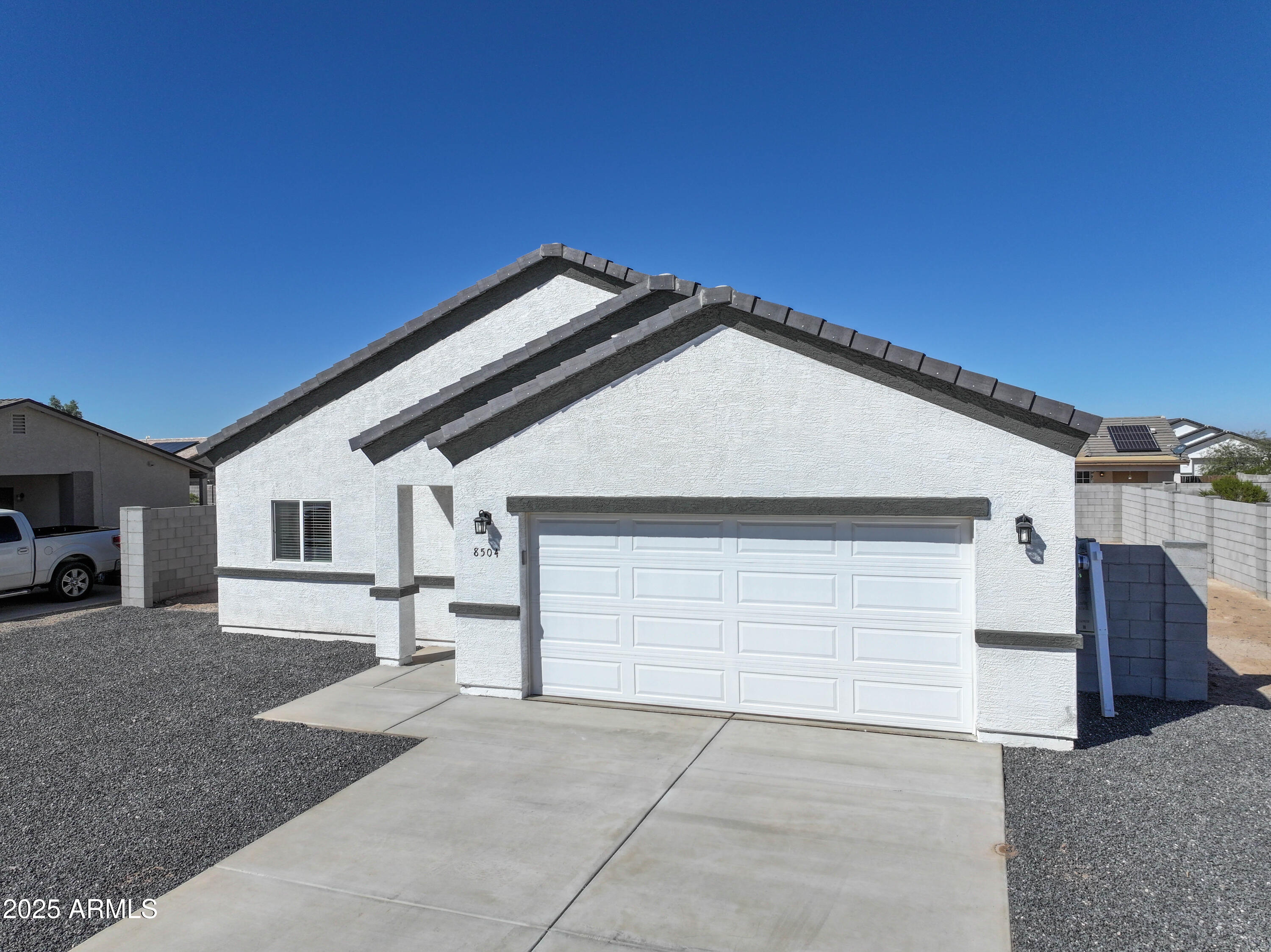 ARIZONA CITY UNIT SIX - Residential