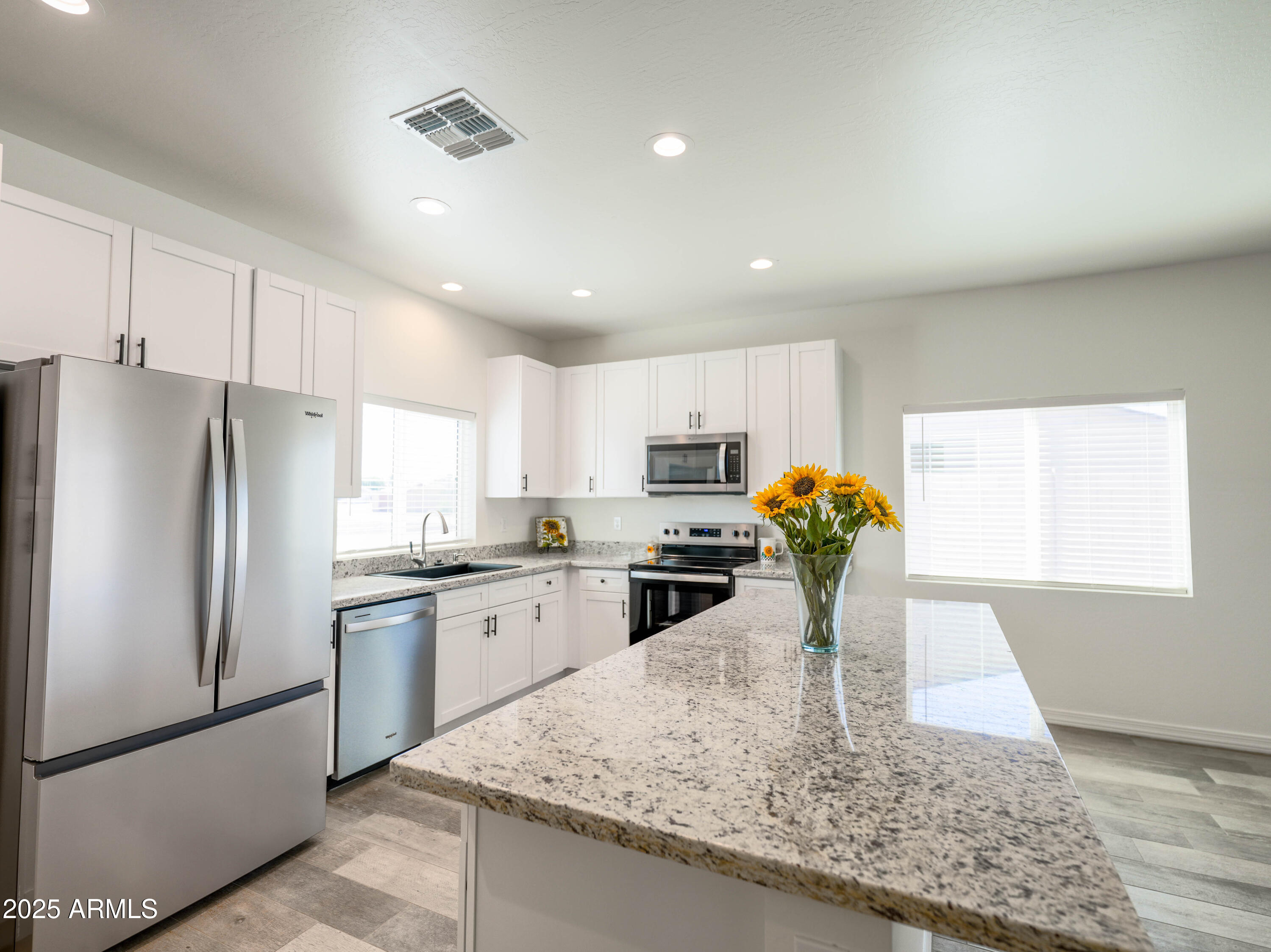 ARIZONA CITY UNIT SIX - Residential