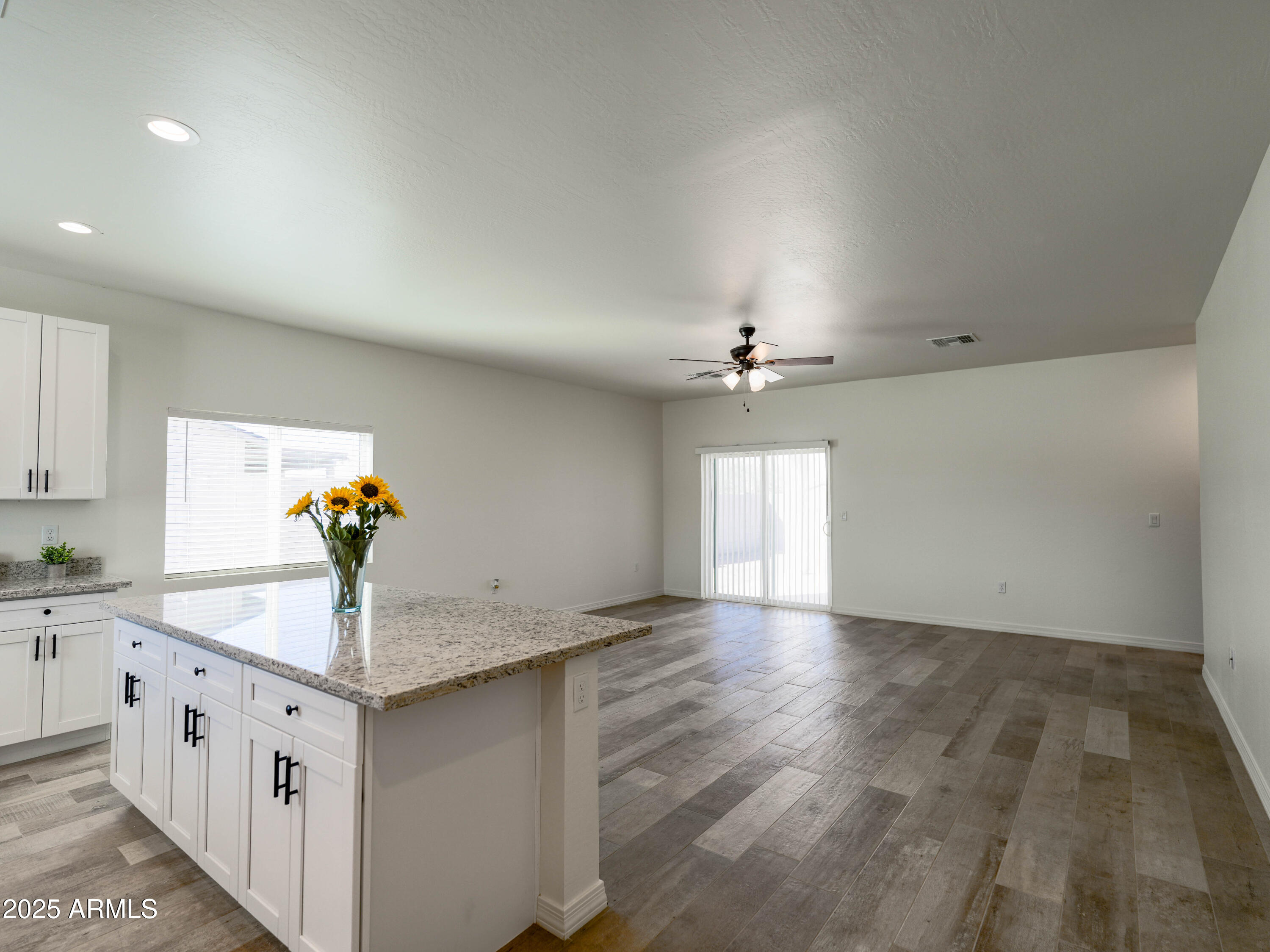 ARIZONA CITY UNIT SIX - Residential