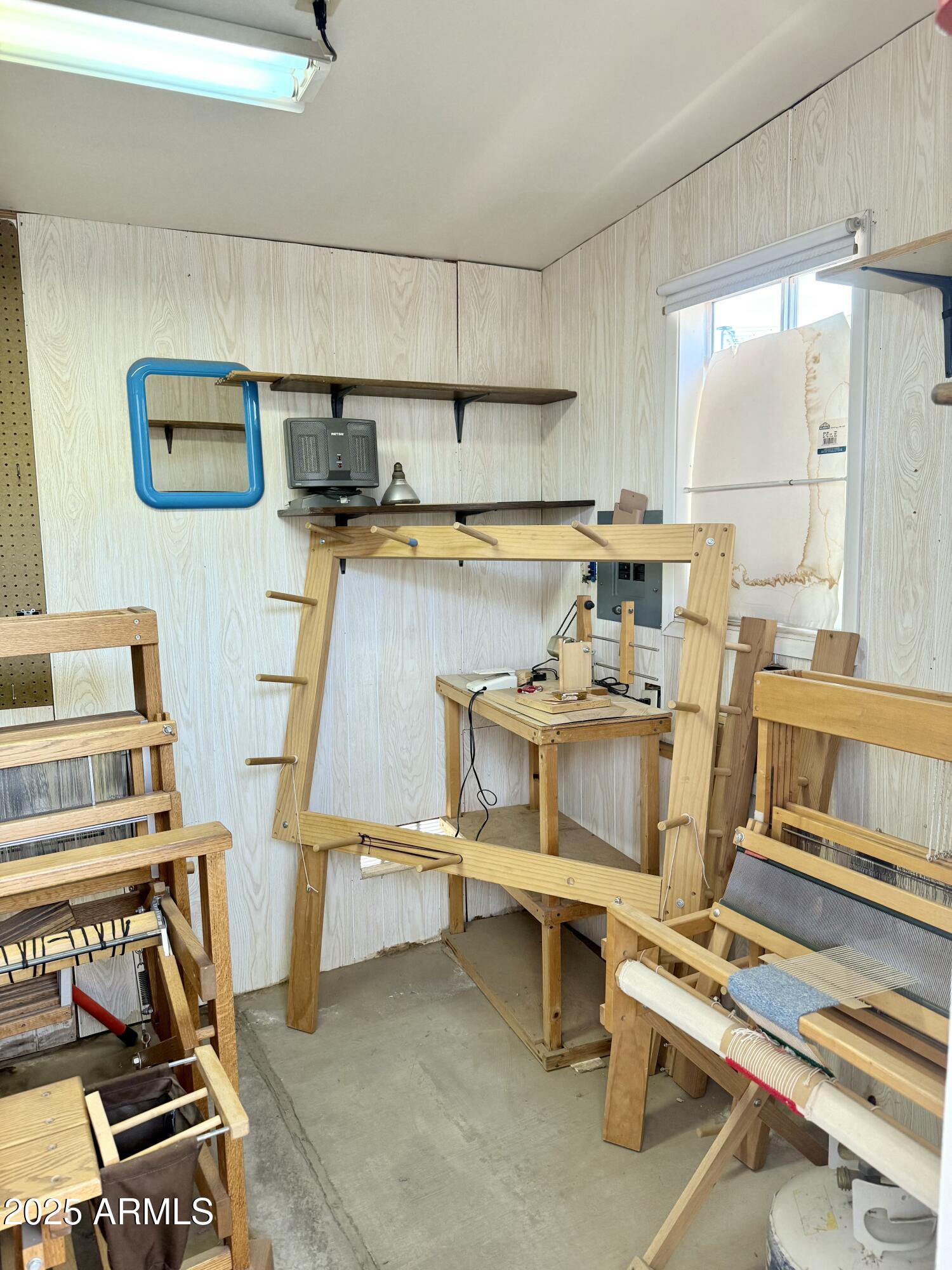 CARRIAGE MANOR RV RESORT - Land