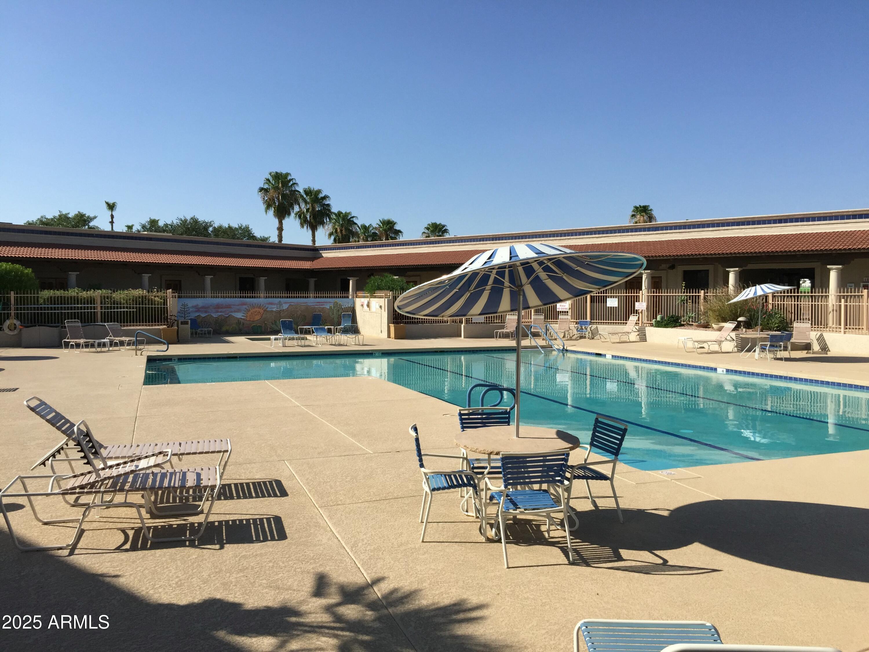 CARRIAGE MANOR RV RESORT - Land