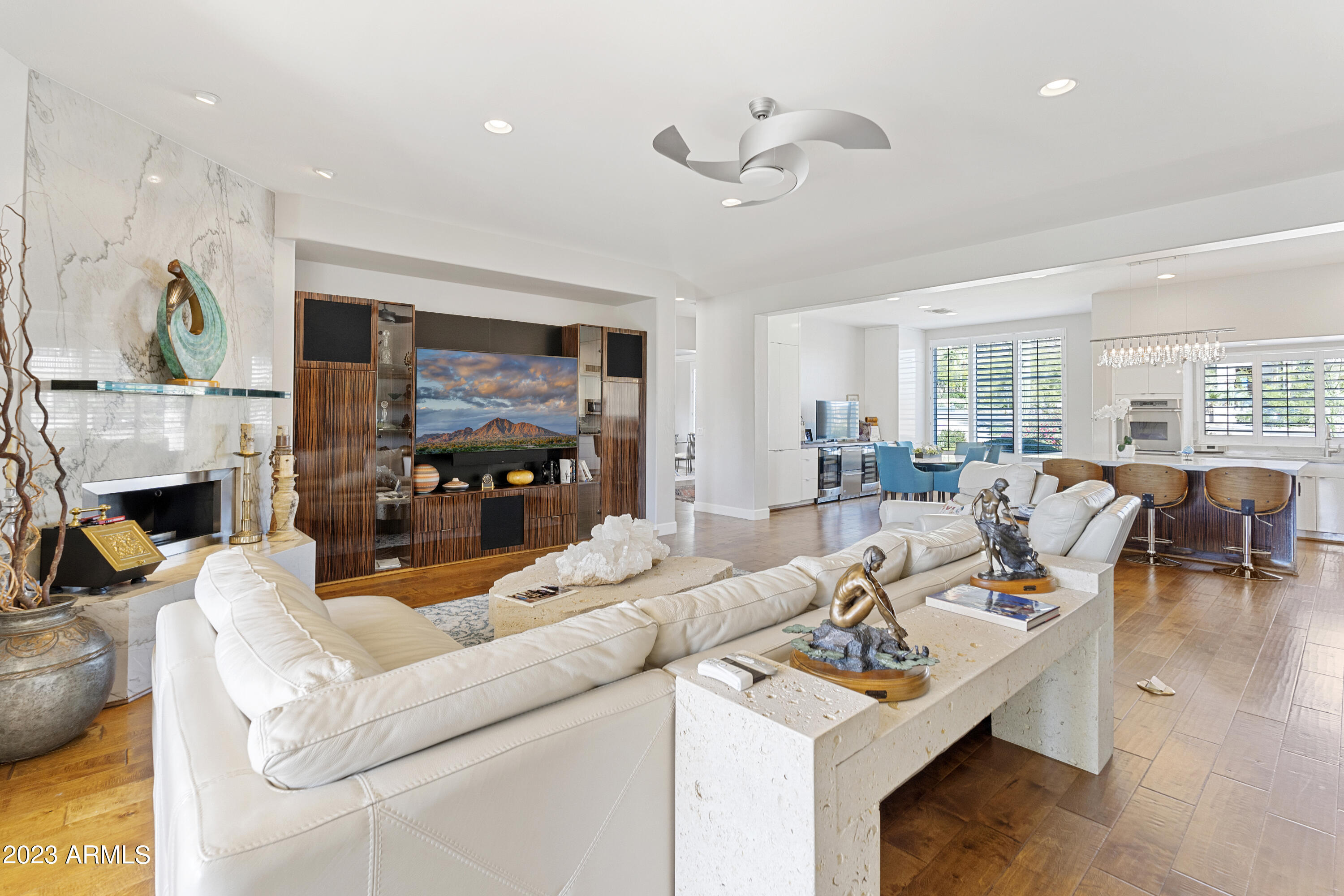 HIGHLANDS - Residential