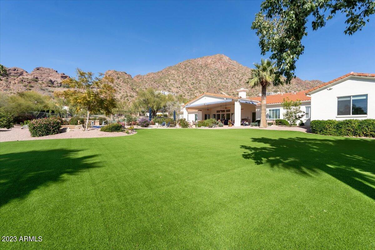 HIGHLANDS - Residential
