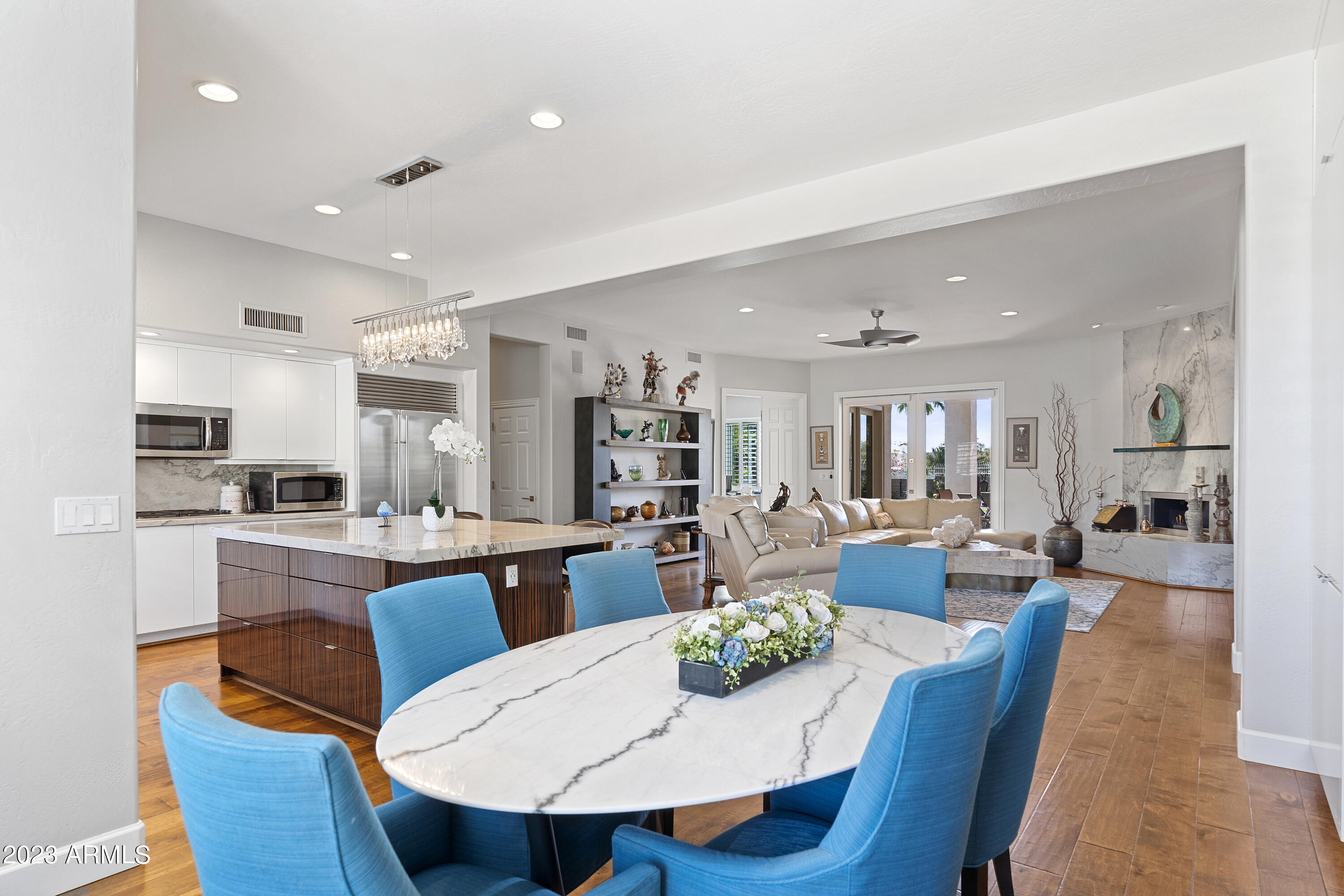 HIGHLANDS - Residential