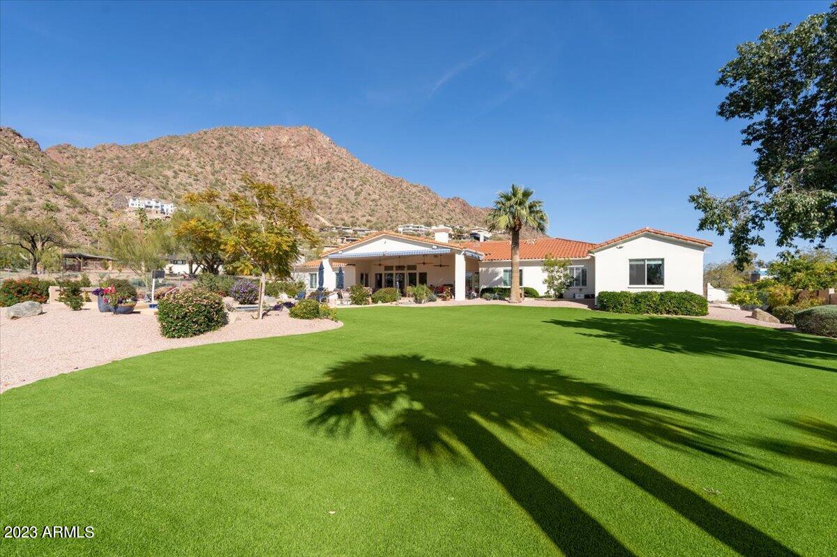 HIGHLANDS - Residential