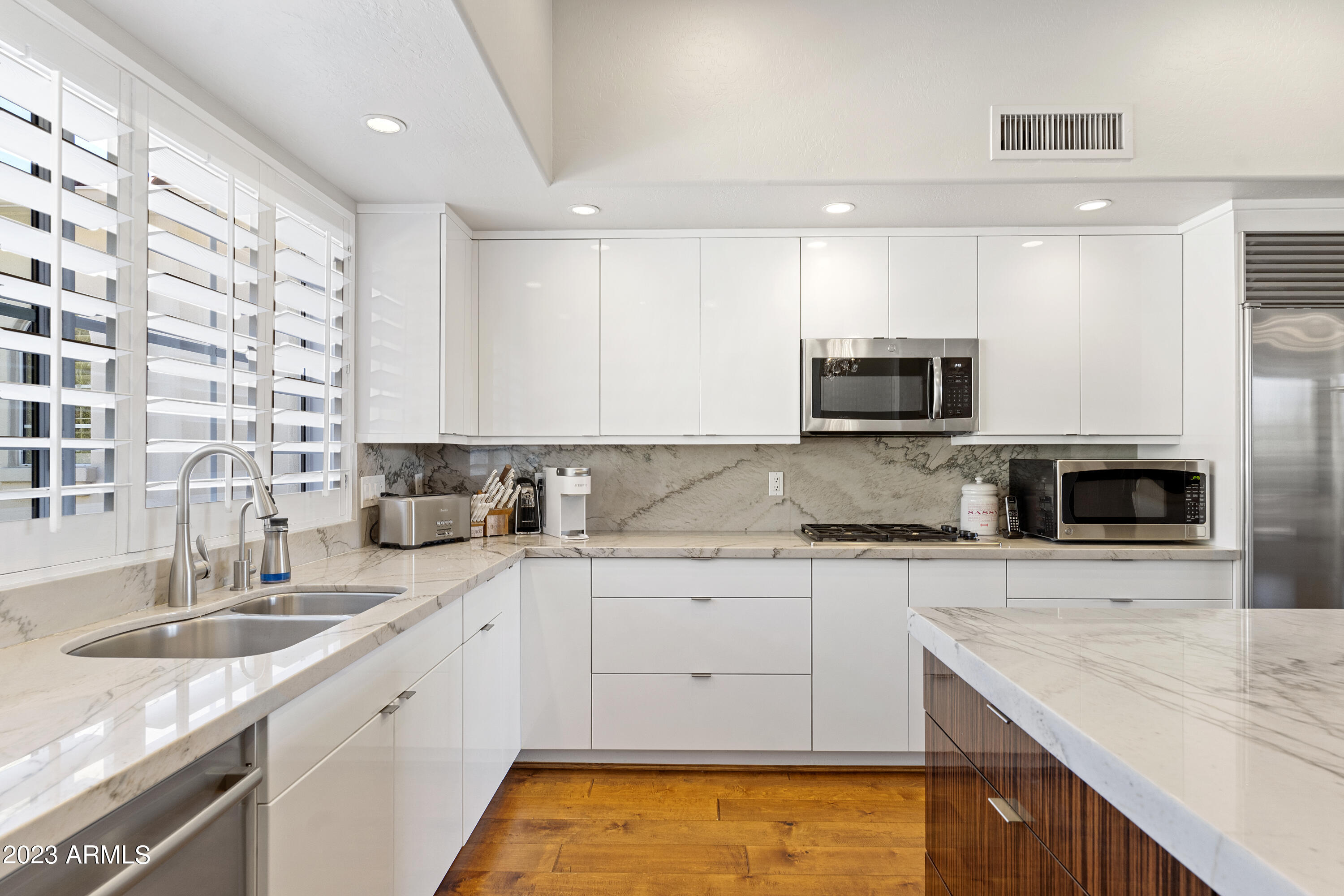 HIGHLANDS - Residential
