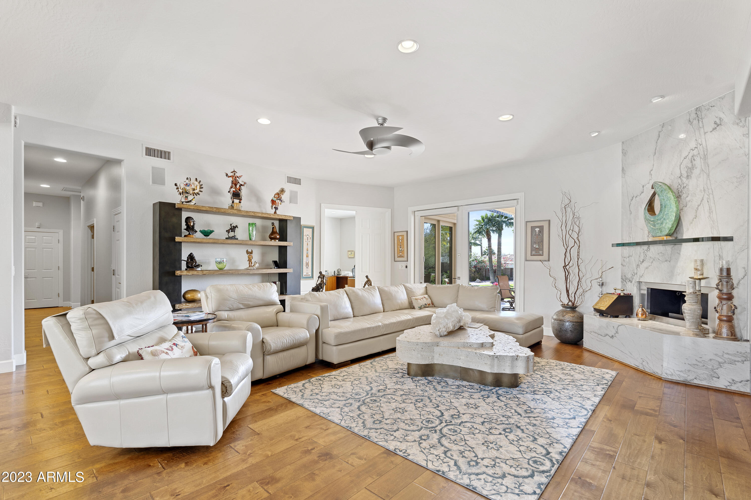 HIGHLANDS - Residential