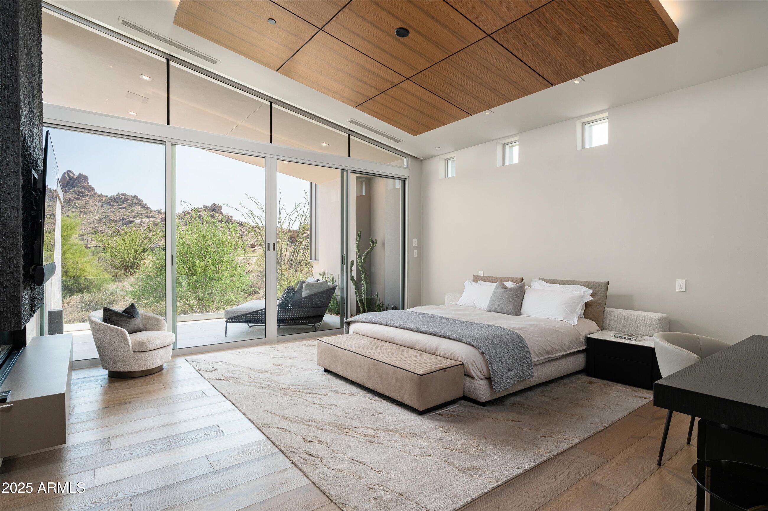ESTANCIA - Residential