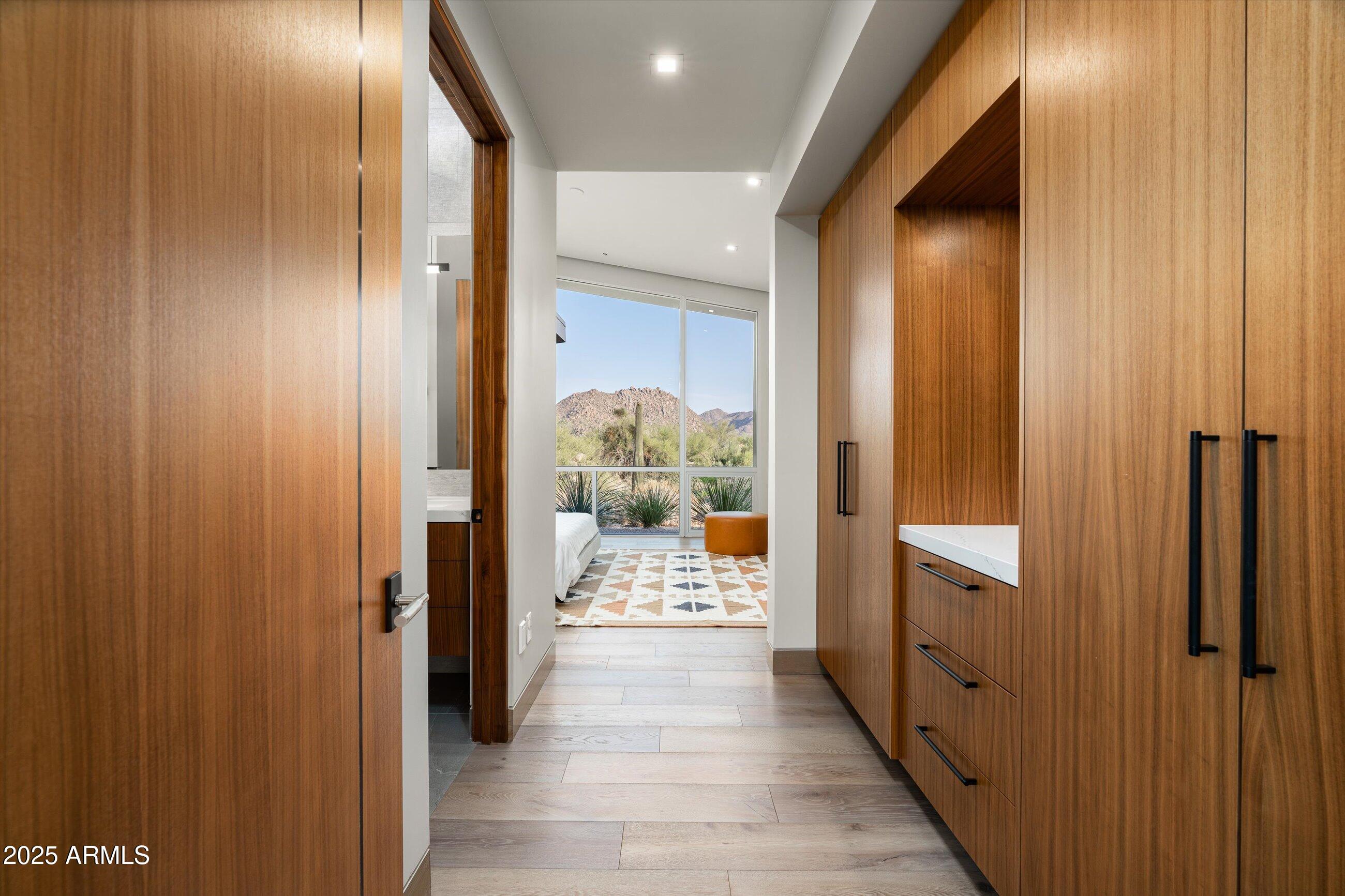 ESTANCIA - Residential