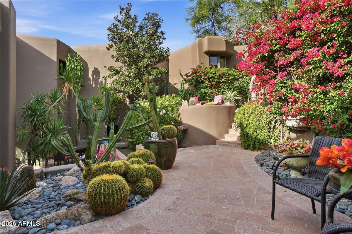 DESERT HIGHLANDS - Residential