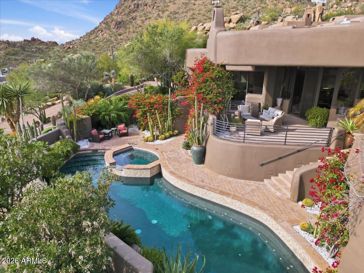 DESERT HIGHLANDS - Residential