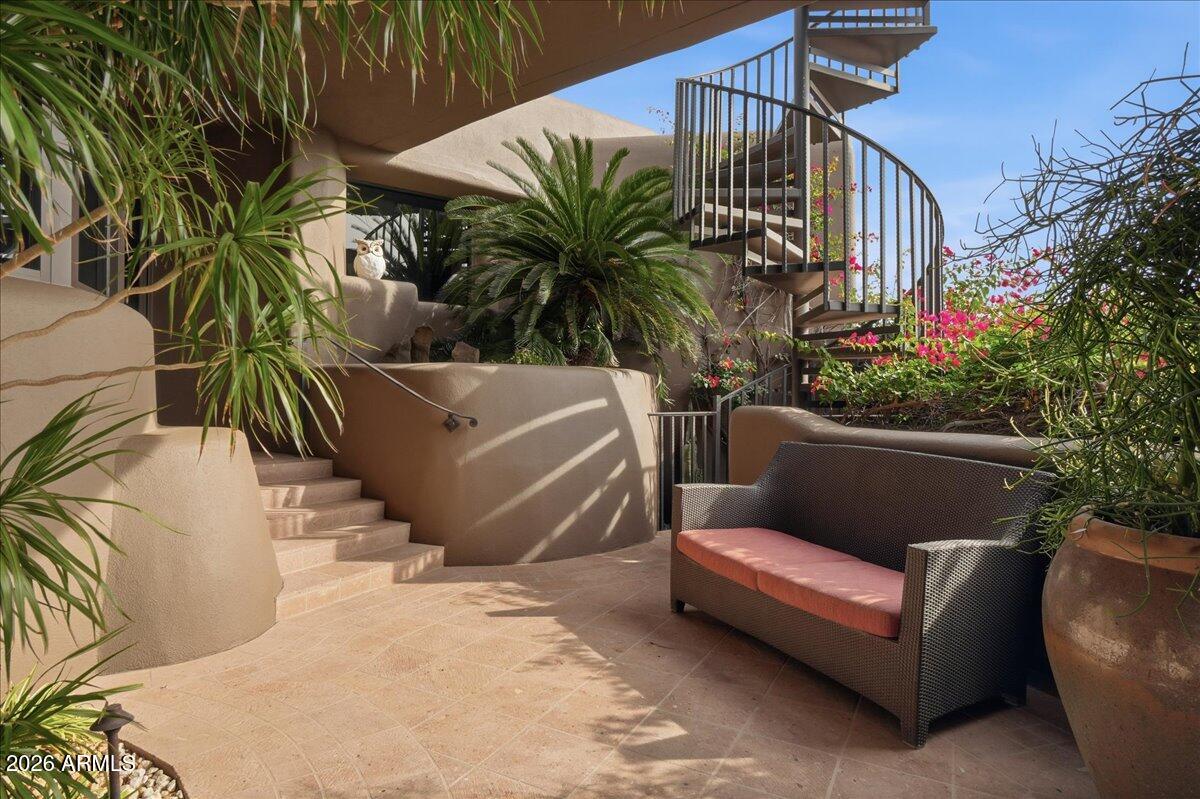 DESERT HIGHLANDS - Residential