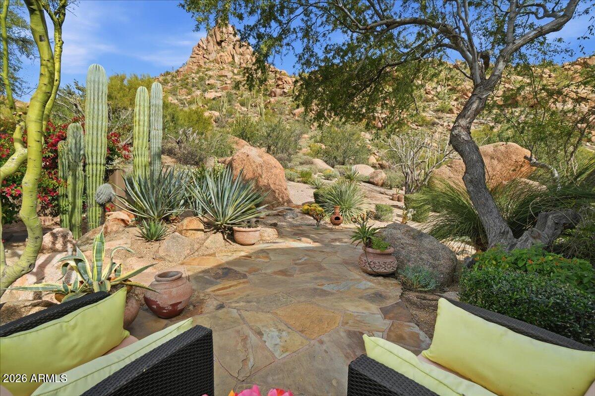DESERT HIGHLANDS - Residential