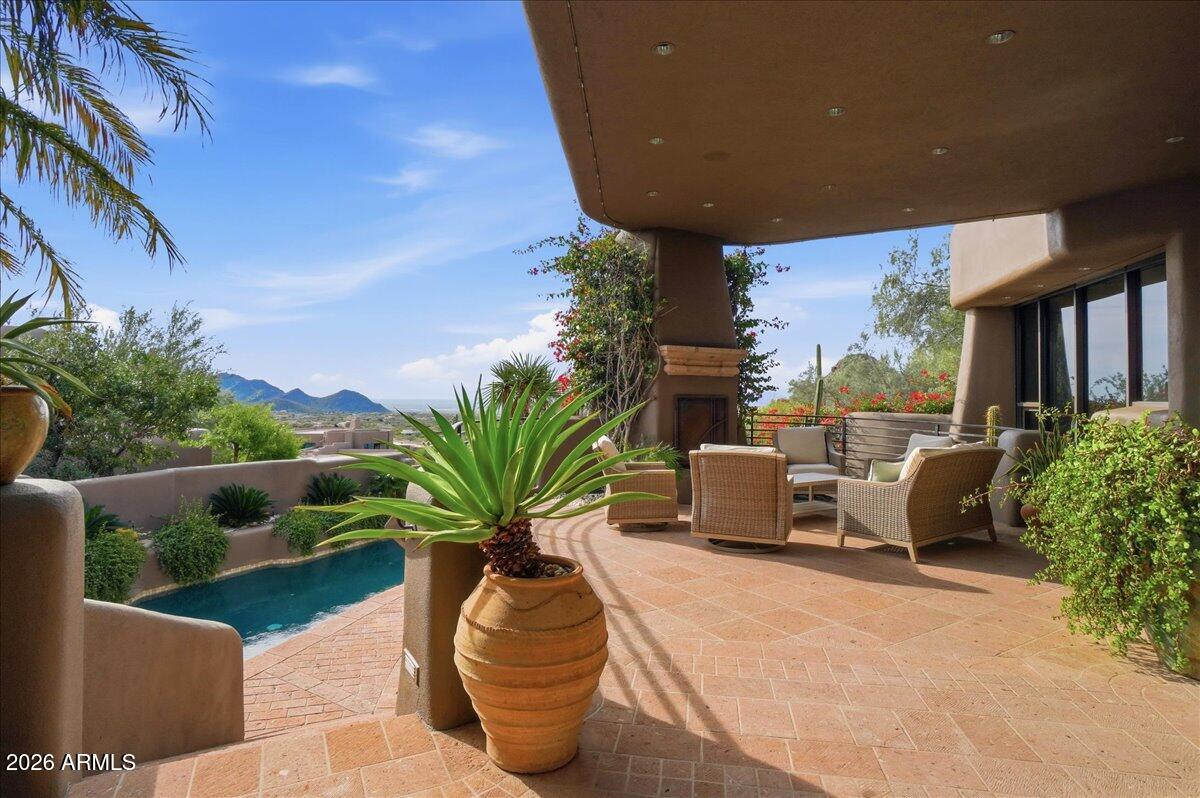 DESERT HIGHLANDS - Residential
