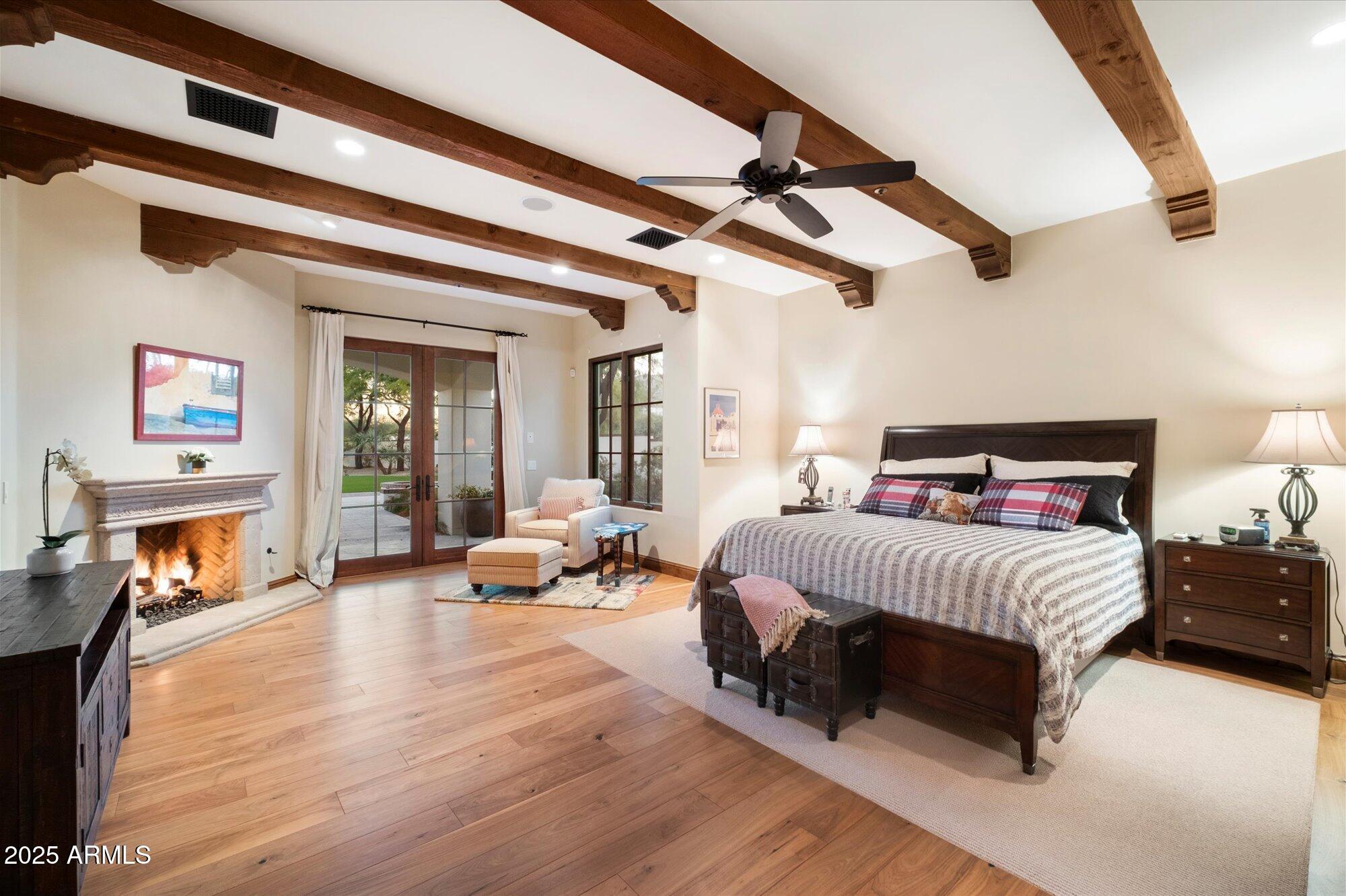 Paradise Valley - Residential
