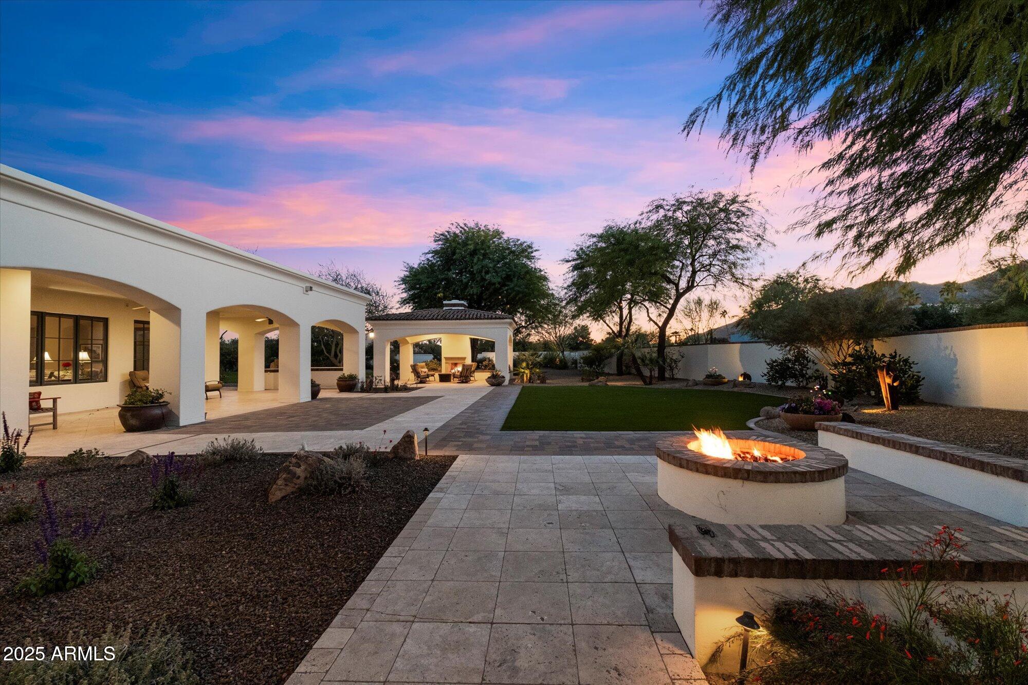Paradise Valley - Residential