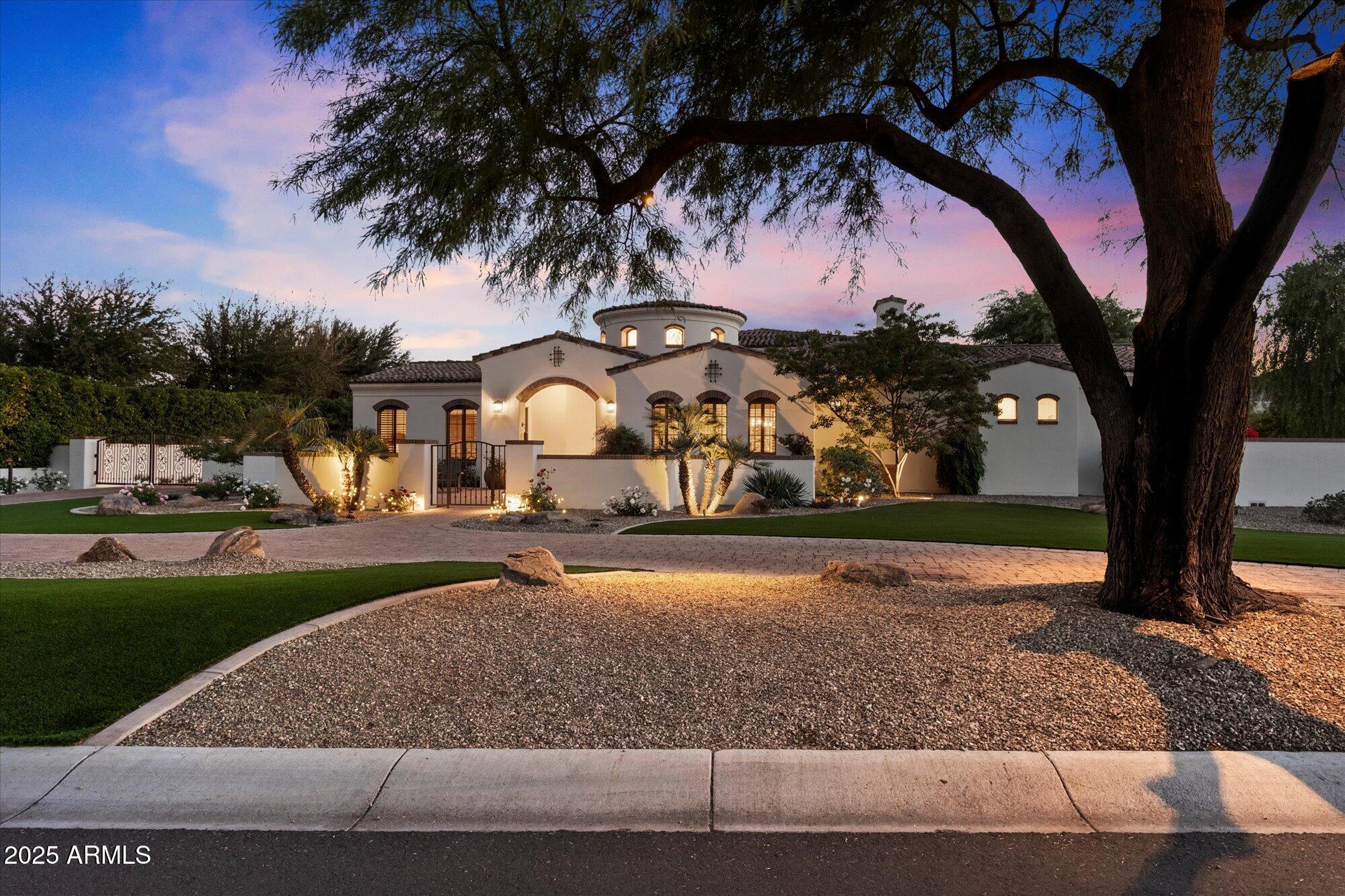 Paradise Valley - Residential
