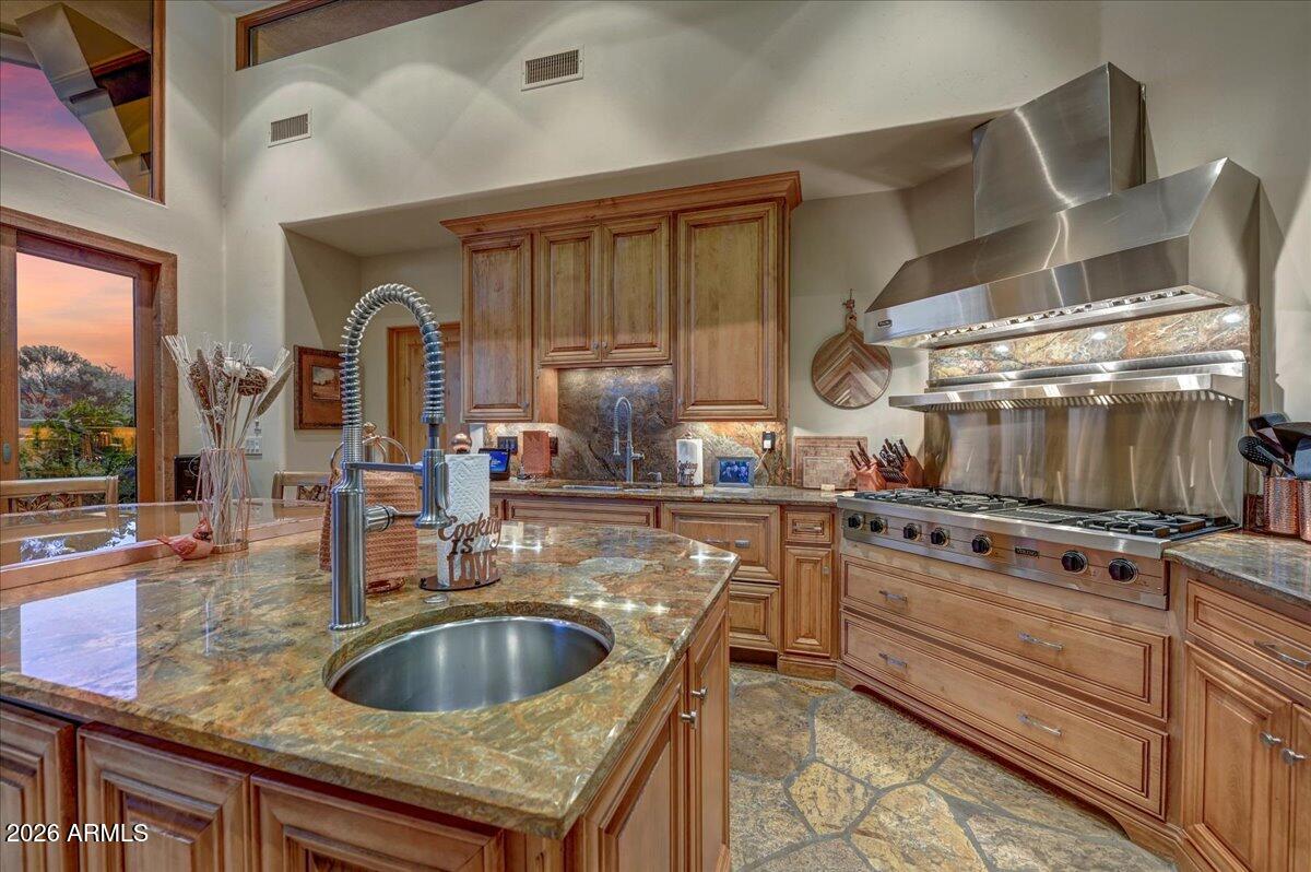 DESERT MOUNTAIN - Residential