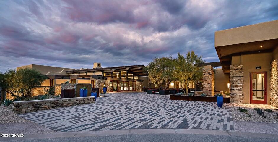 DESERT MOUNTAIN - Residential