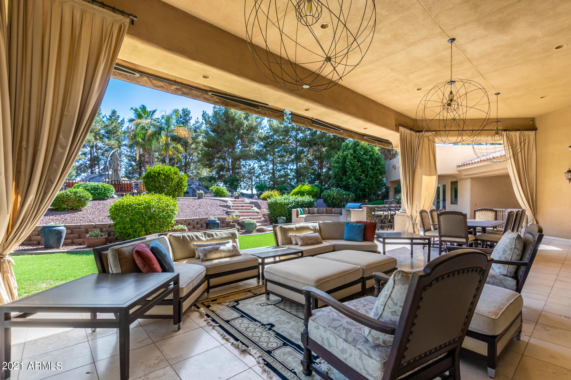 OAKWOOD HILLS ESTATES - Residential