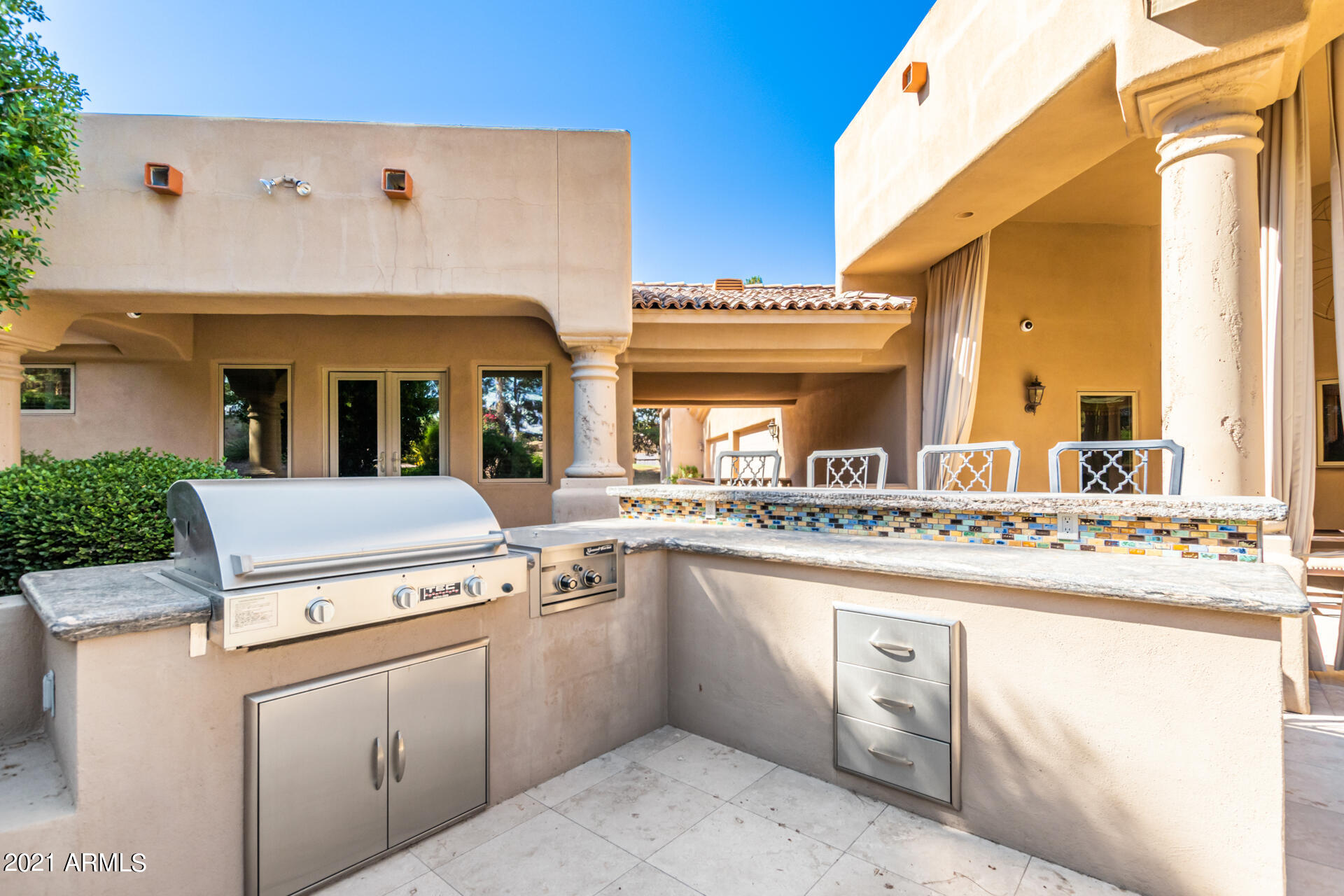 OAKWOOD HILLS ESTATES - Residential
