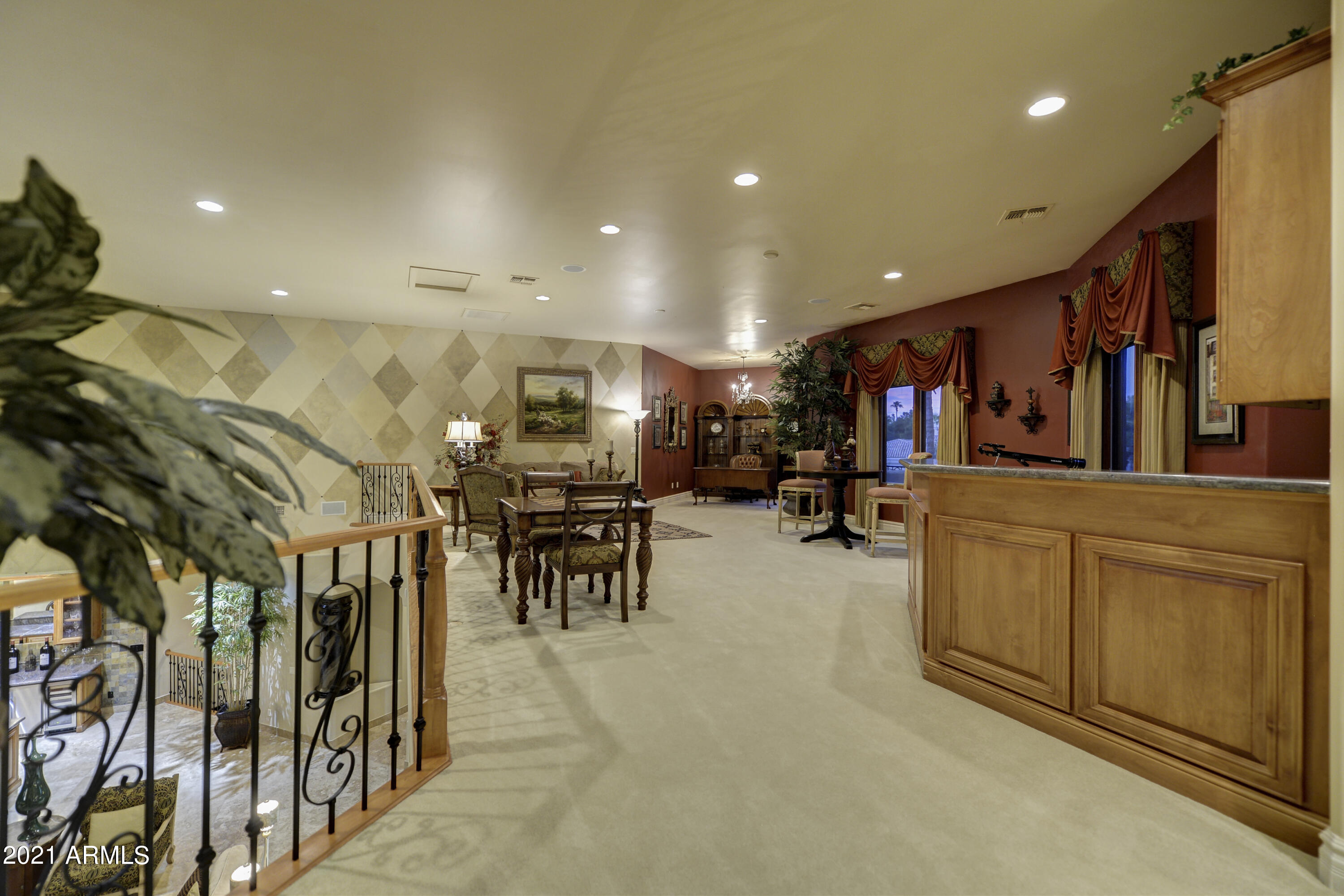 OAKWOOD HILLS ESTATES - Residential