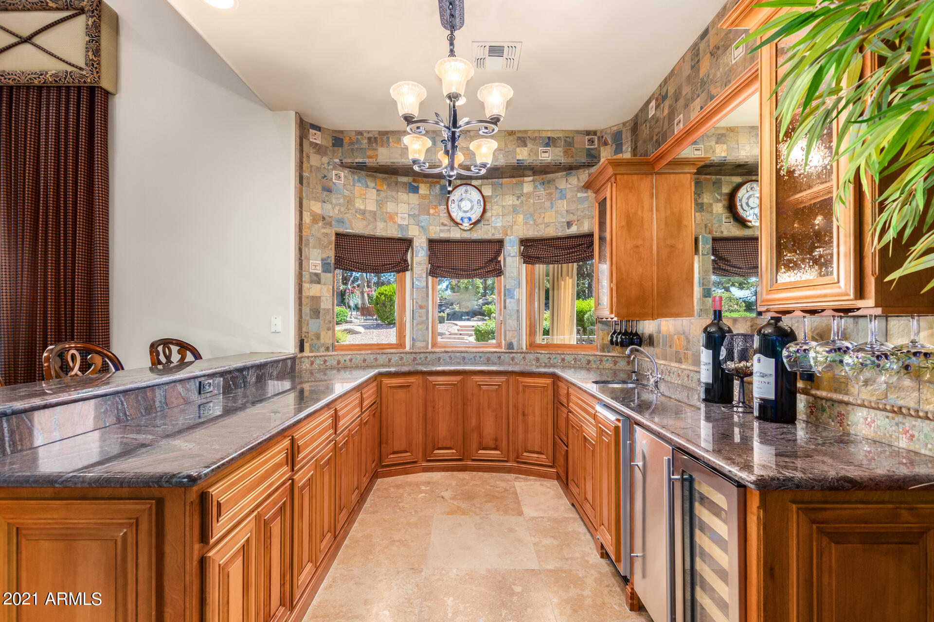 OAKWOOD HILLS ESTATES - Residential
