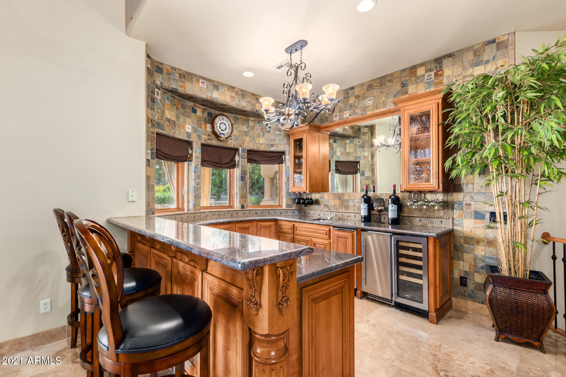 OAKWOOD HILLS ESTATES - Residential