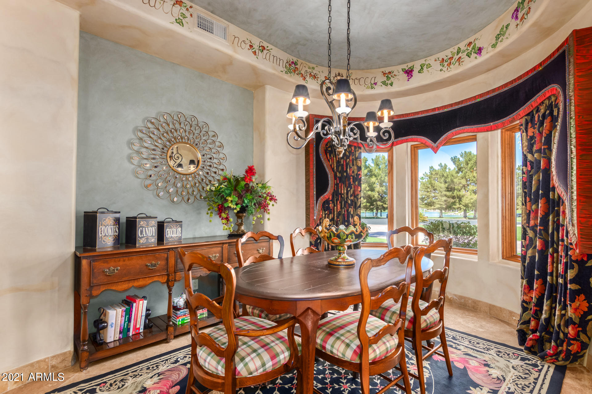 OAKWOOD HILLS ESTATES - Residential