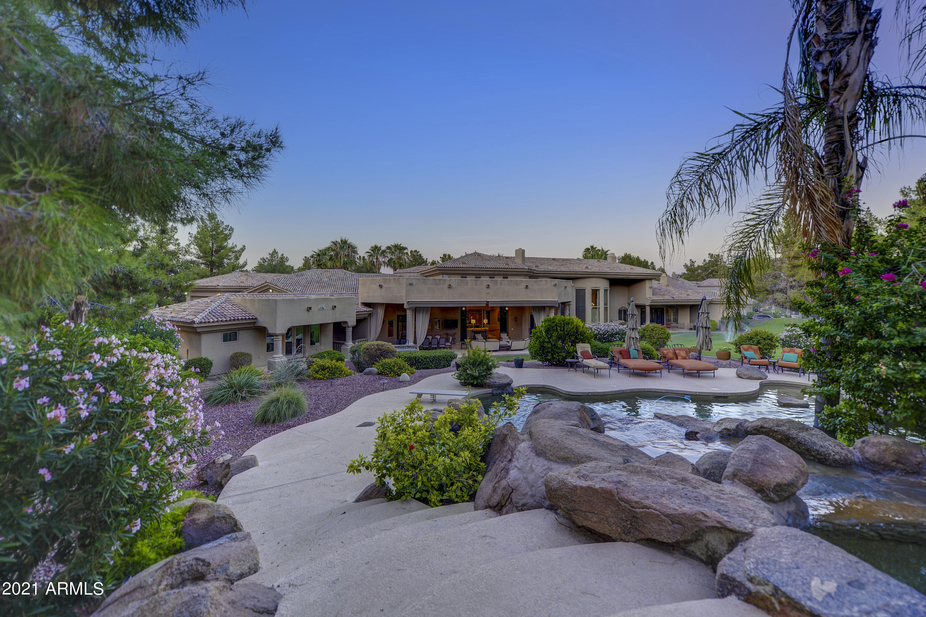 OAKWOOD HILLS ESTATES - Residential
