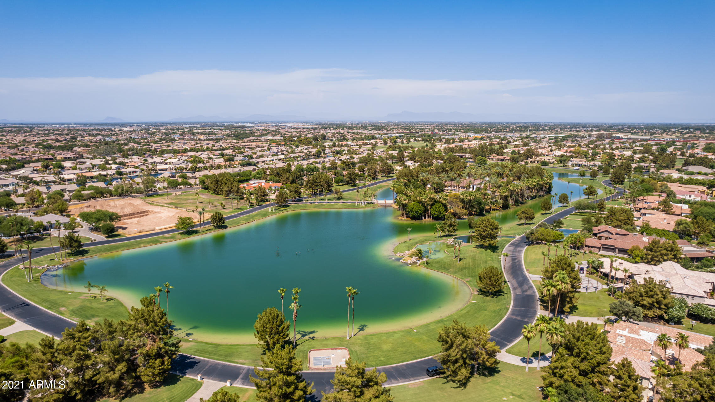 OAKWOOD HILLS ESTATES - Residential