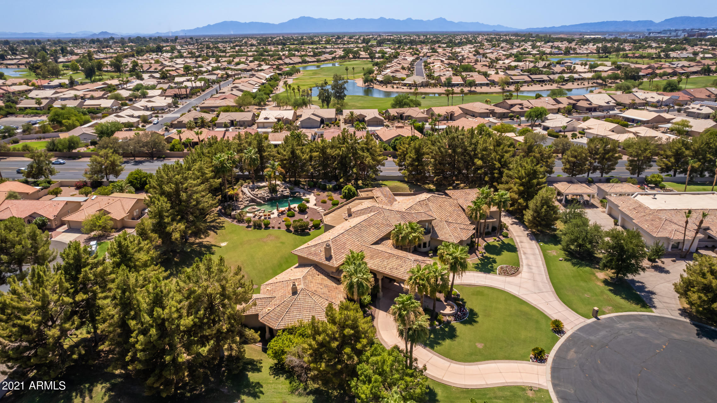 OAKWOOD HILLS ESTATES - Residential