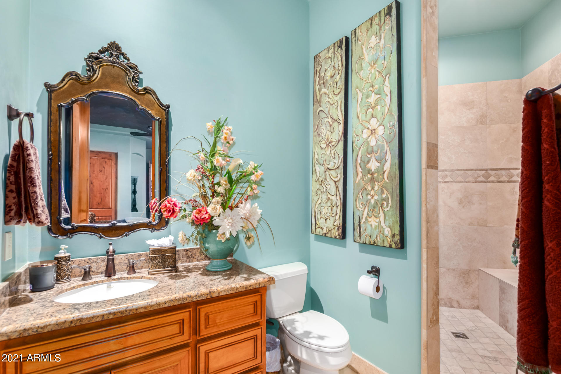 OAKWOOD HILLS ESTATES - Residential