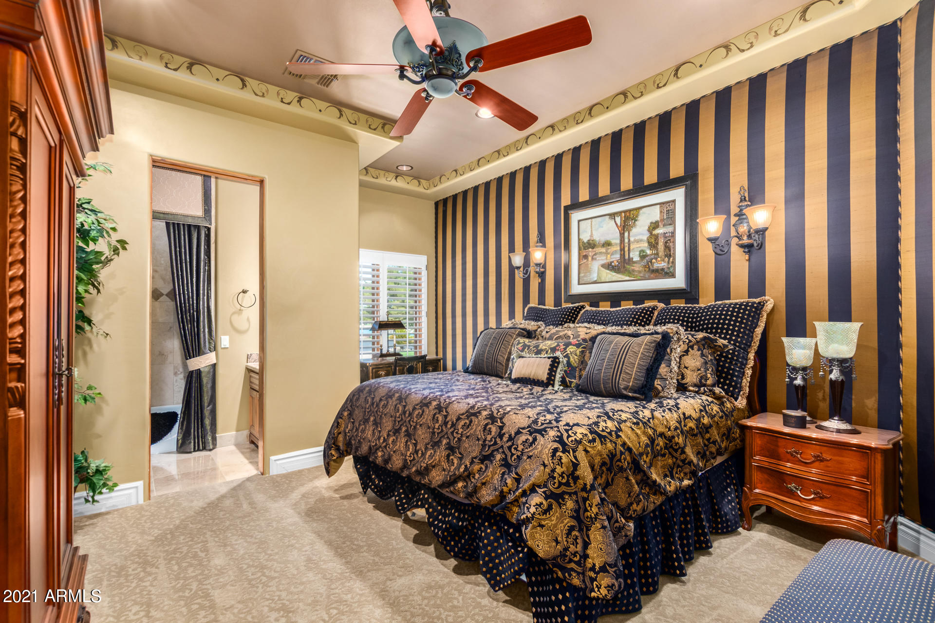 OAKWOOD HILLS ESTATES - Residential