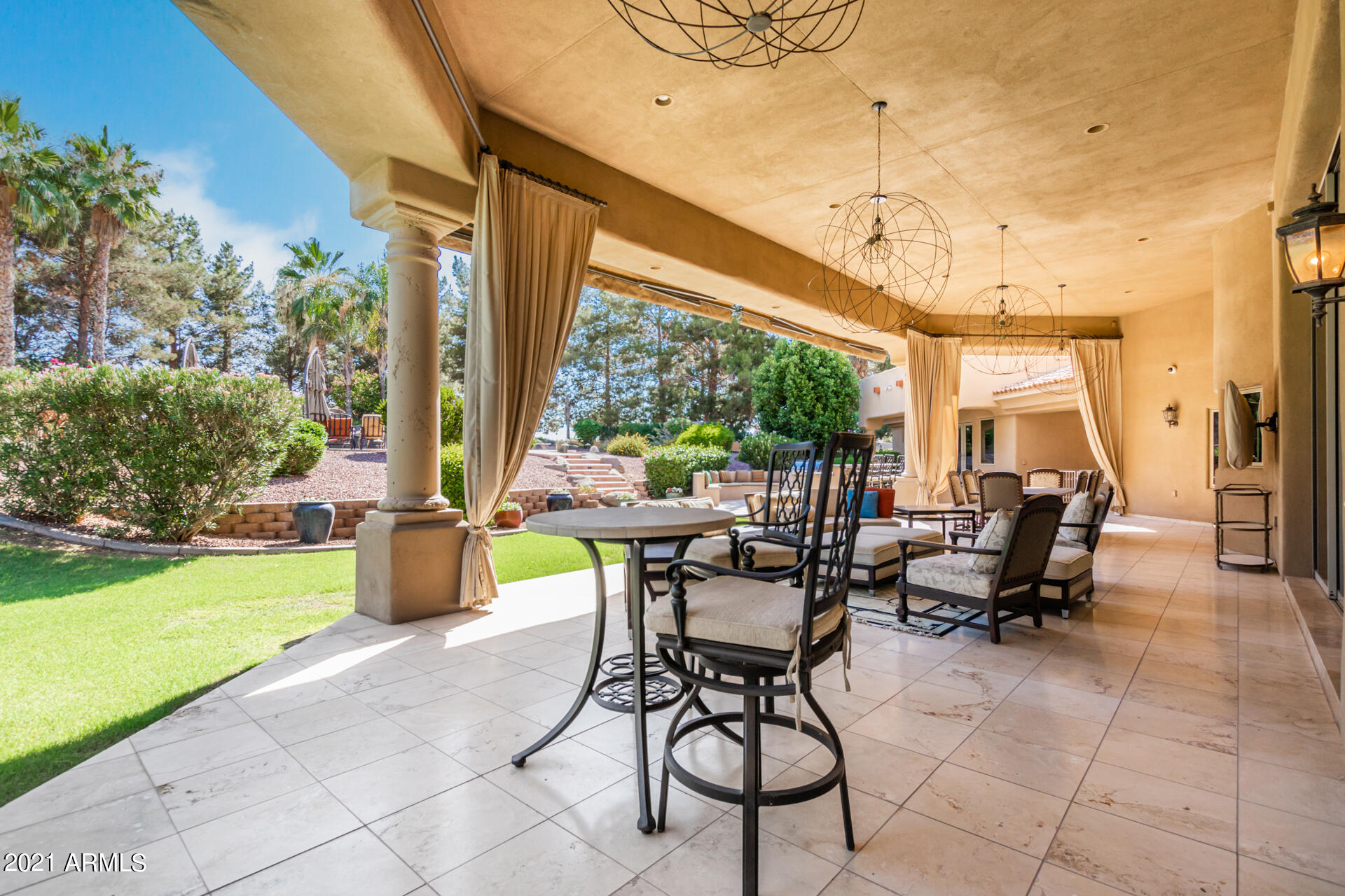 OAKWOOD HILLS ESTATES - Residential