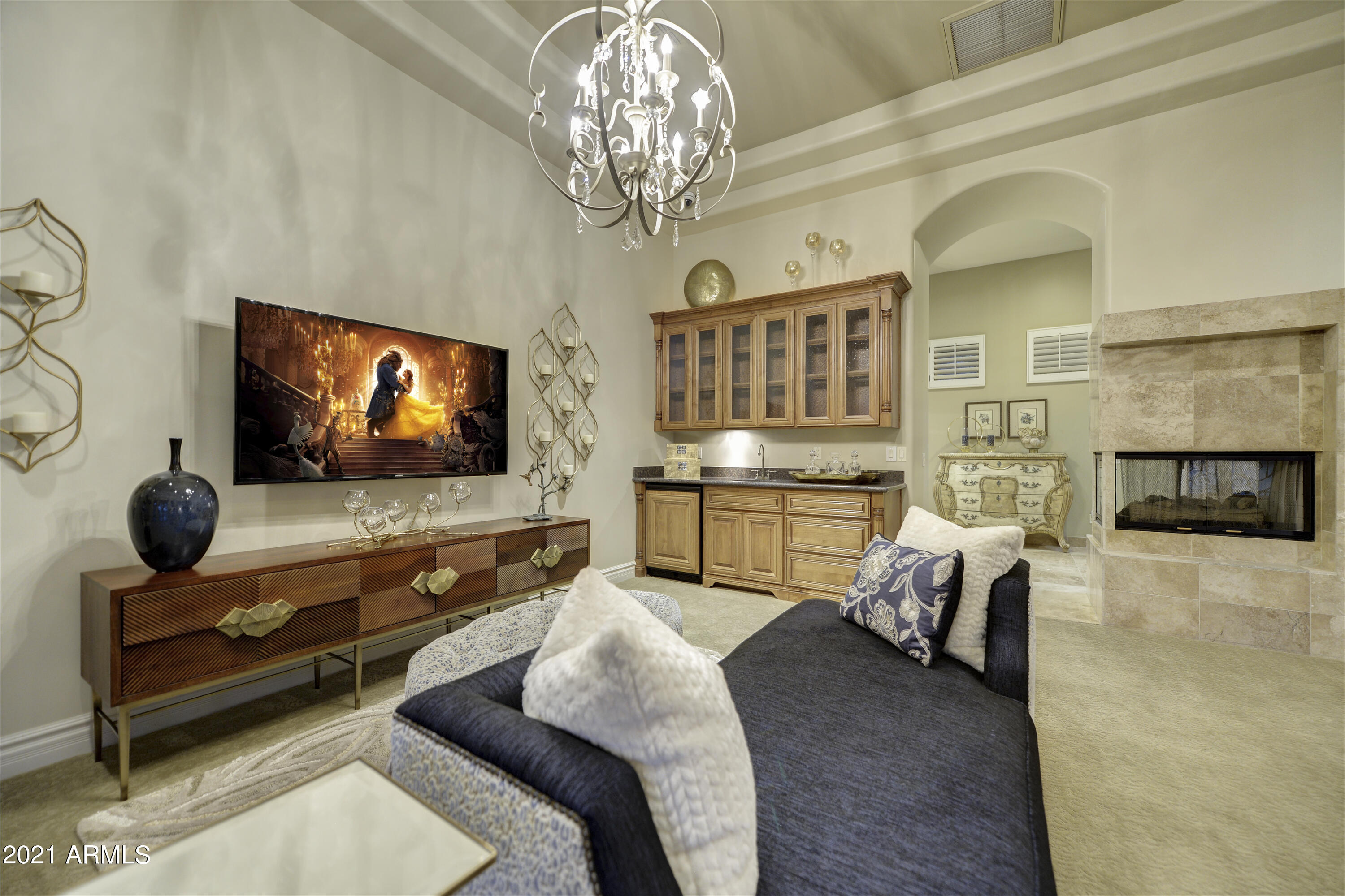 OAKWOOD HILLS ESTATES - Residential