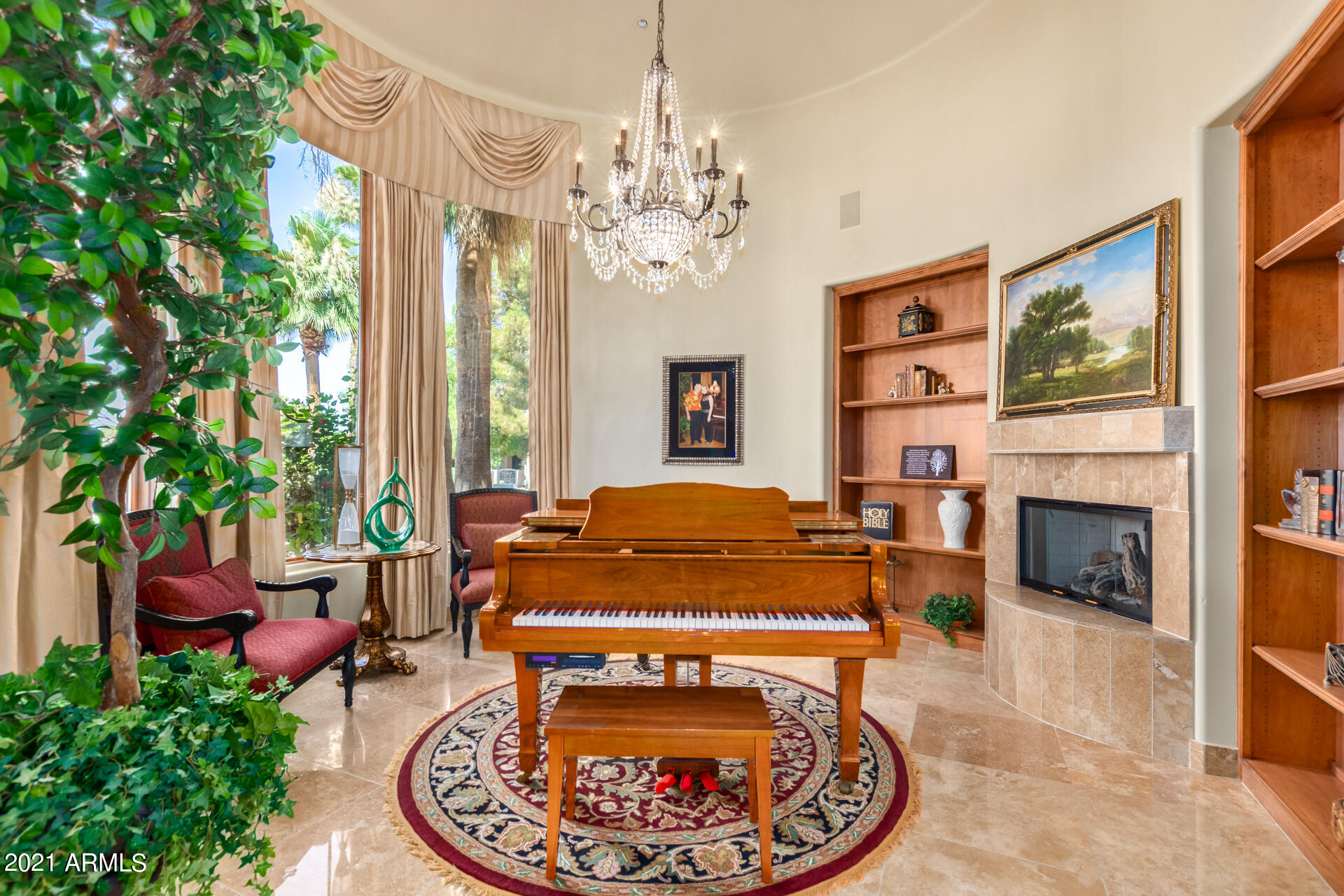 OAKWOOD HILLS ESTATES - Residential