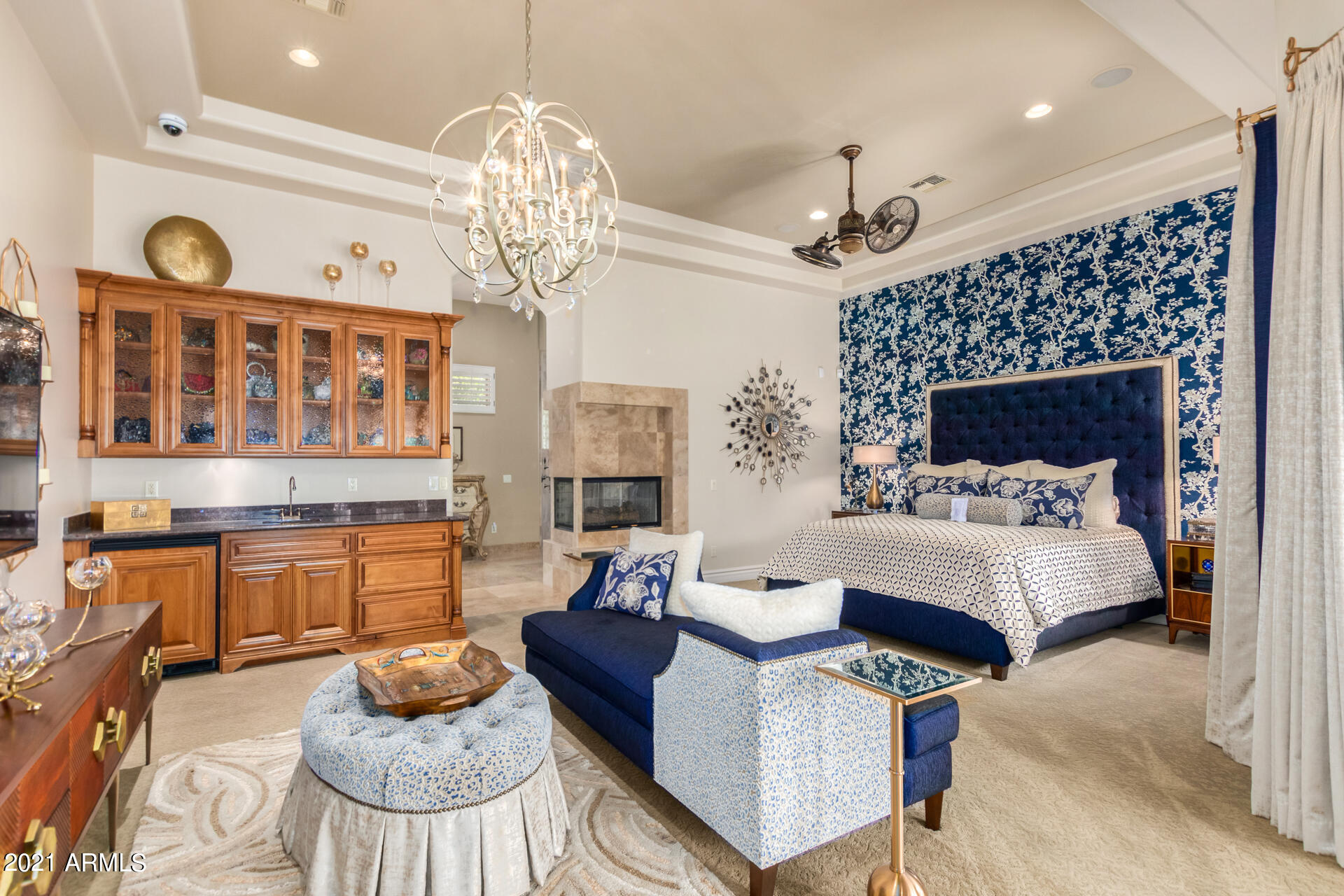 OAKWOOD HILLS ESTATES - Residential